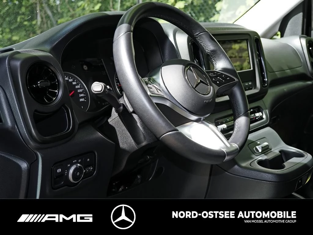 Mercedes-Benz Vito 116 TOURER AHK 2,5t NAV KAMERA MBUX 2xKLIMA Tourer