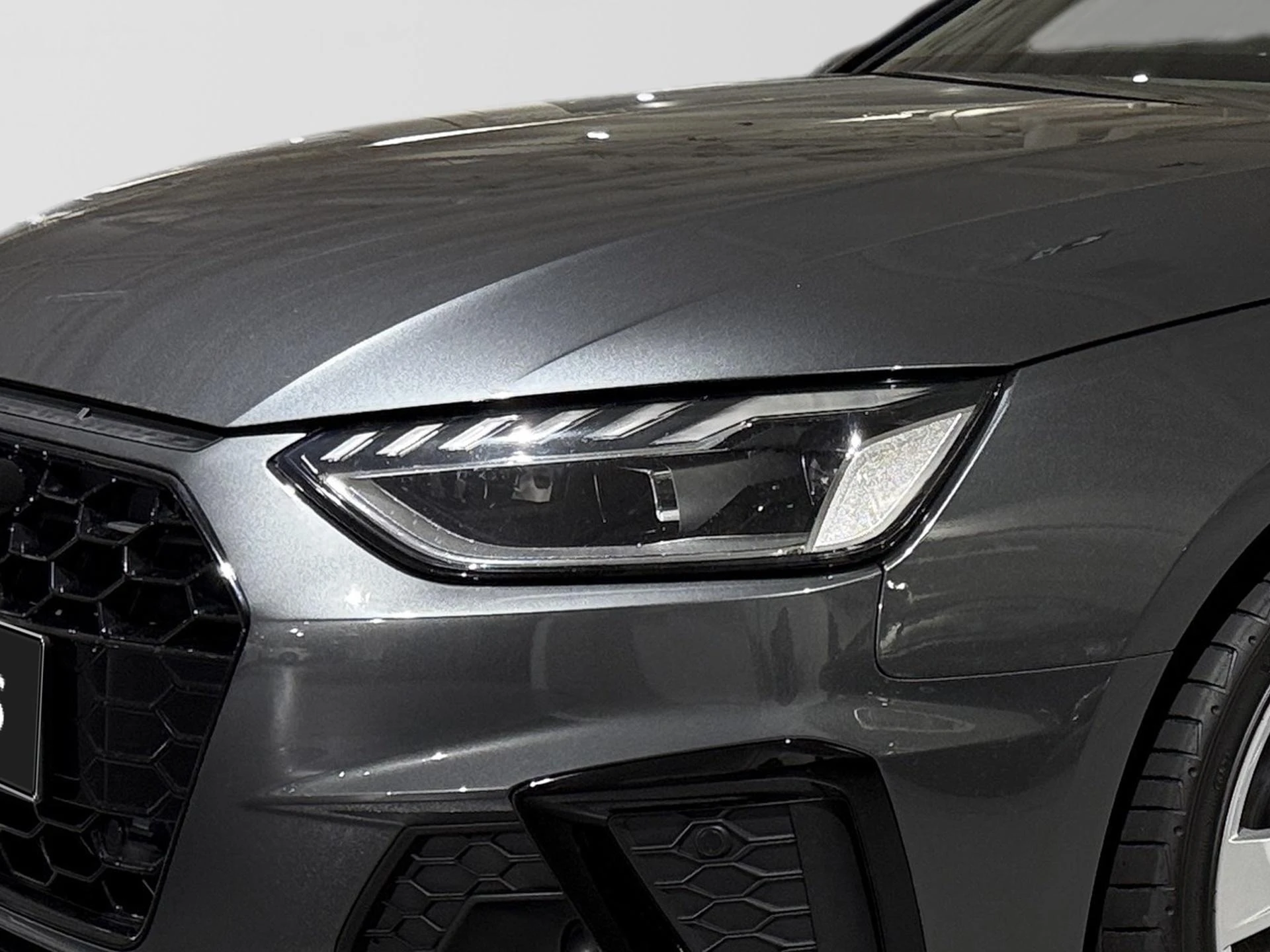 Audi-A4-image-21