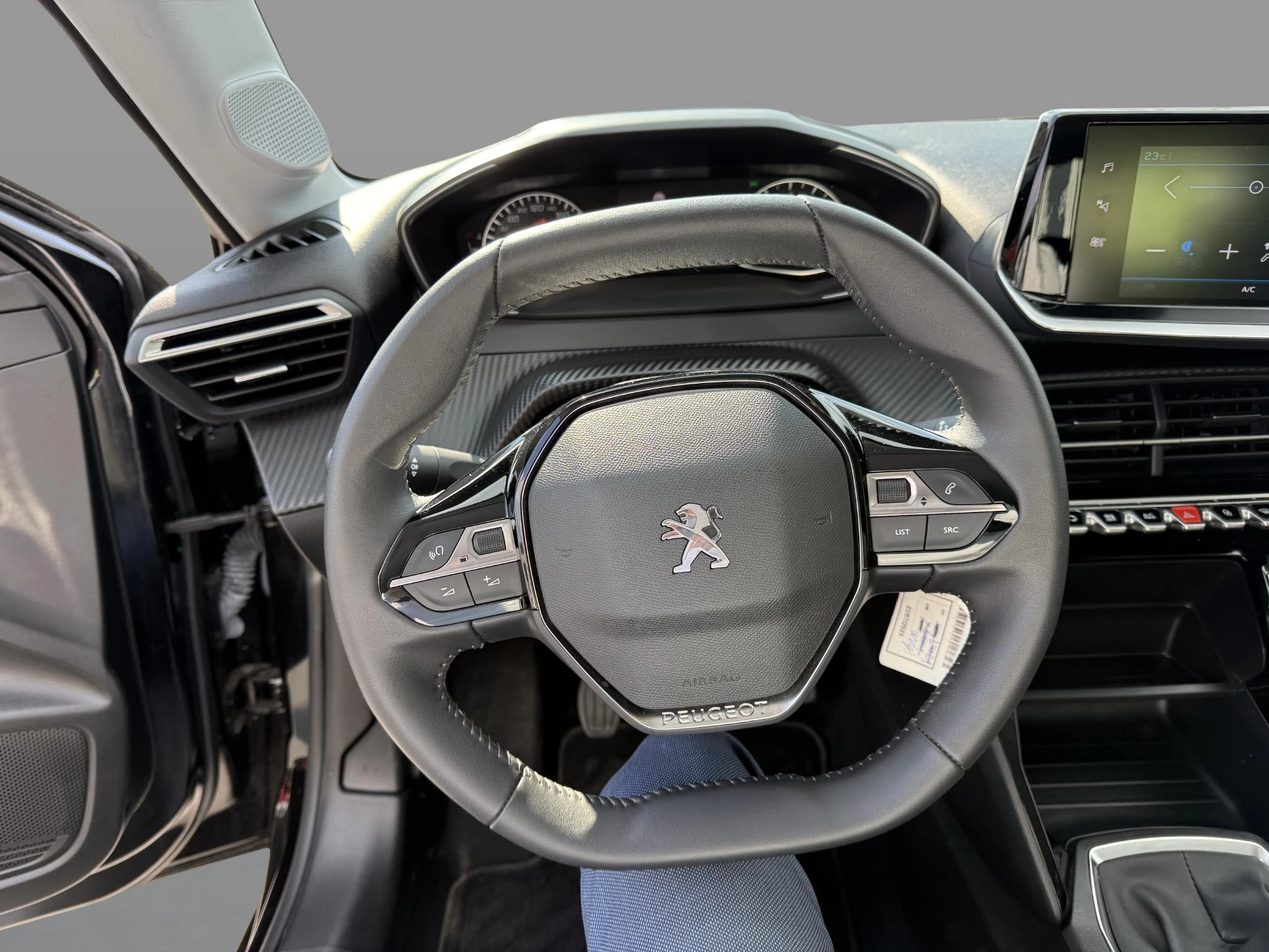 Peugeot-208-image-9