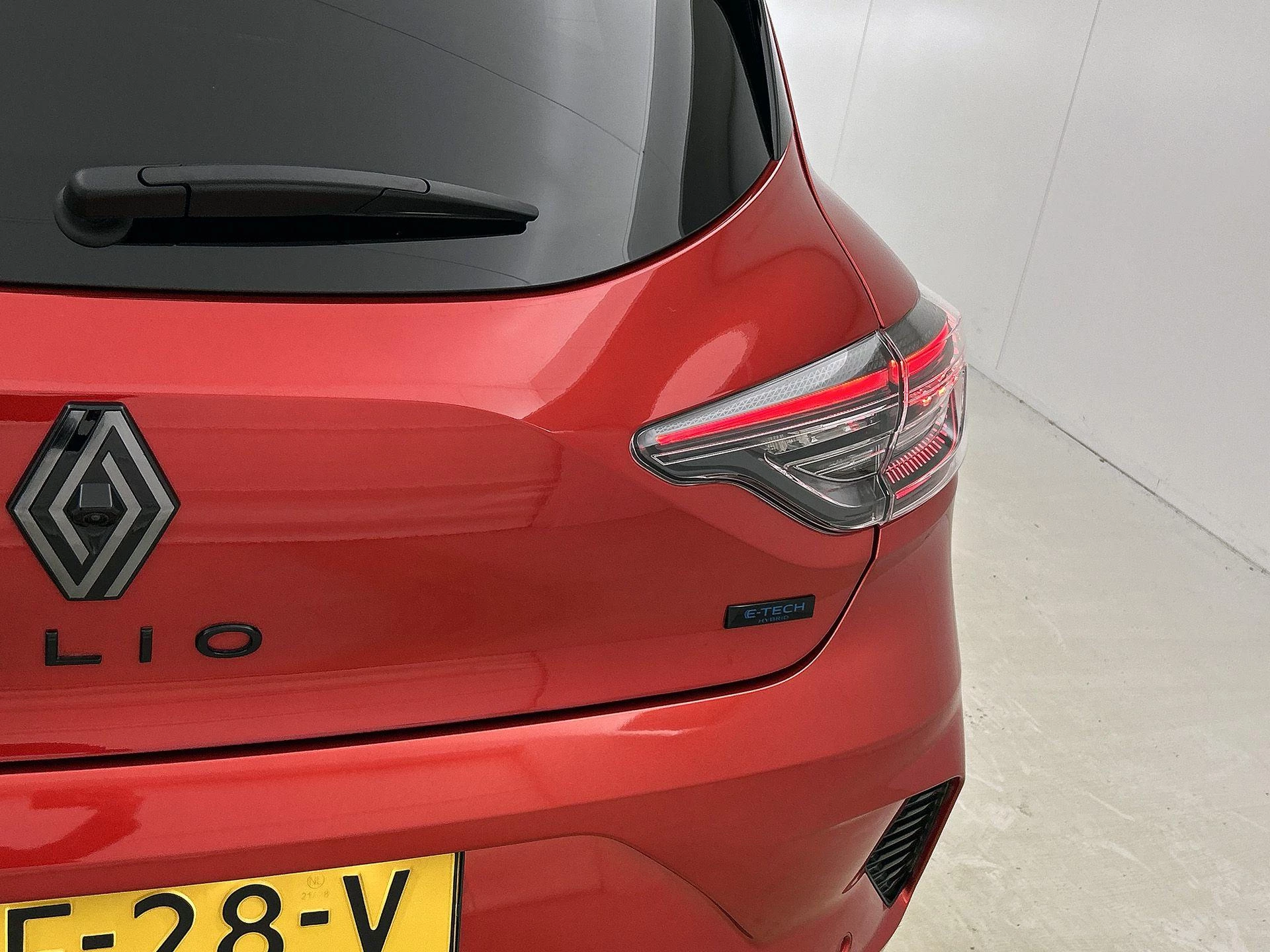 Renault-Clio-image-28