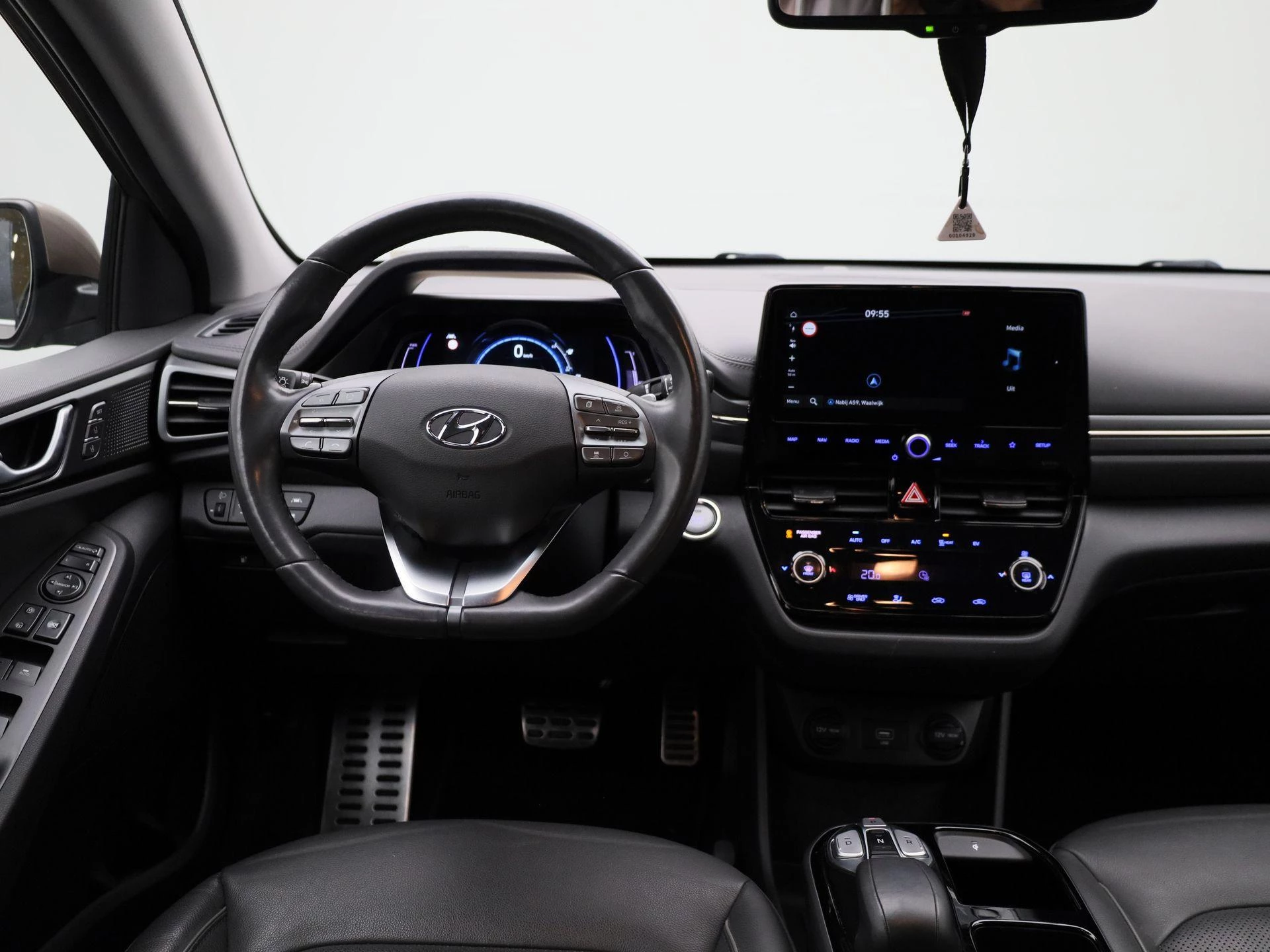 Hyundai-IONIQ-image-2