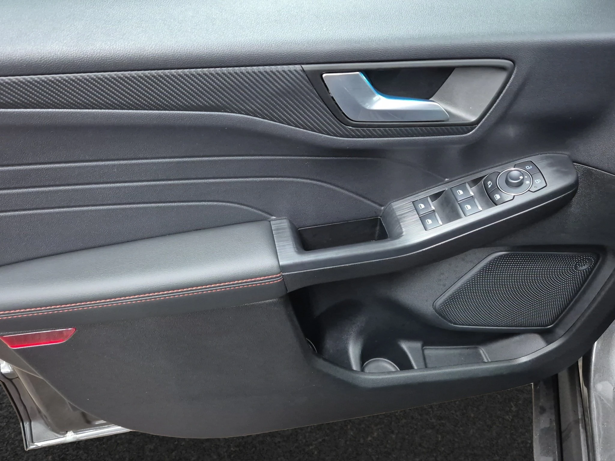 Ford-Kuga-image-15