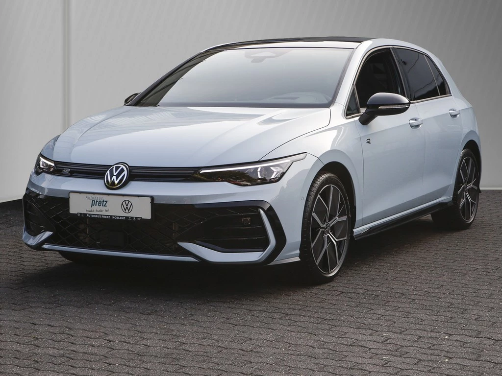 Volkswagen Golf 1.5 eTSI DSG R-Line AHK, Pano, ASG