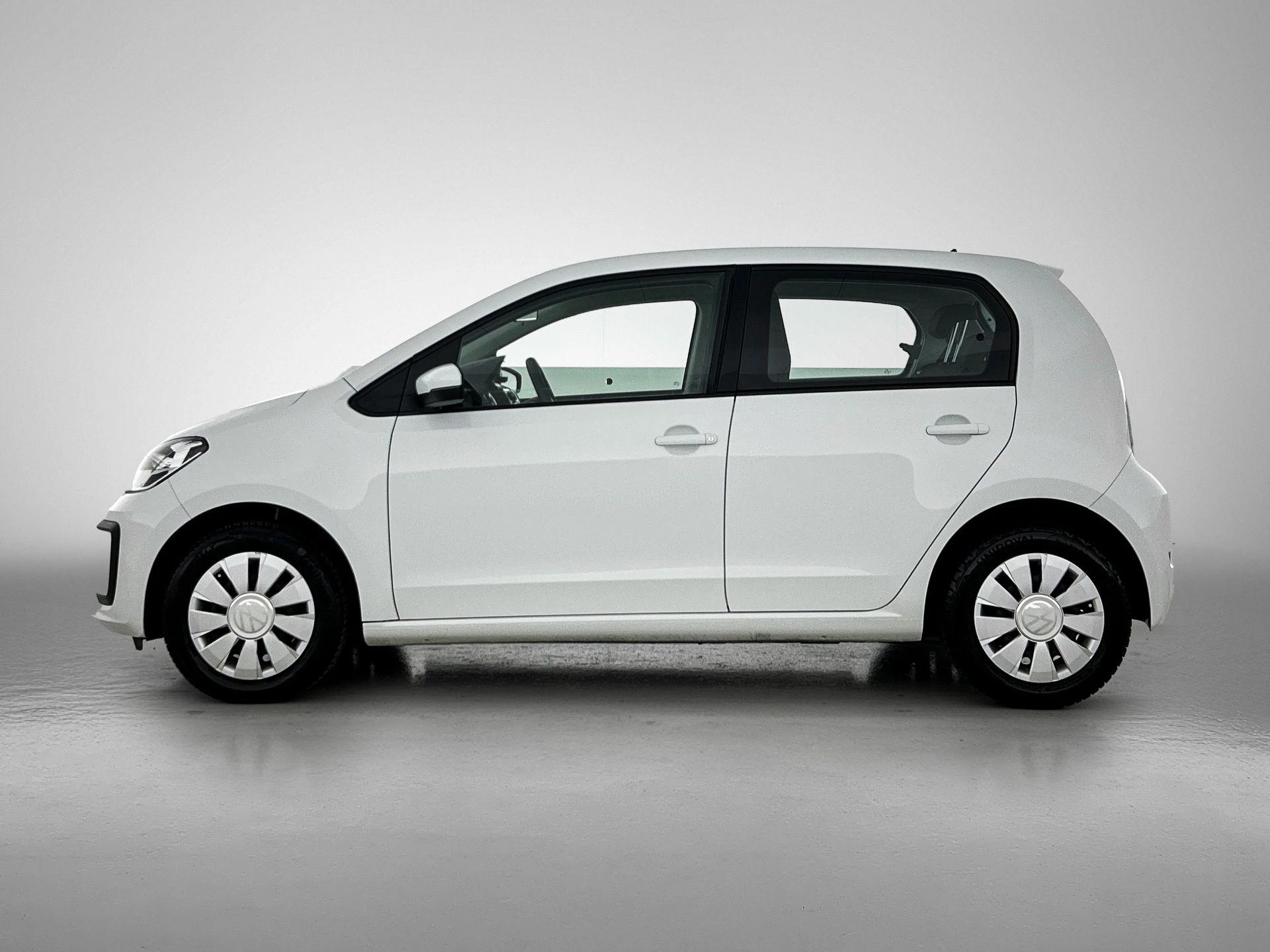 Volkswagen-up!-image-1