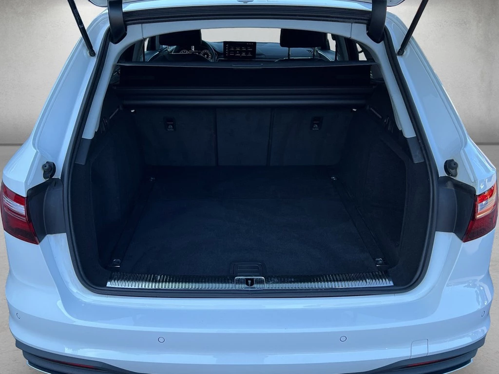 Audi A4 Avant 35 TFSI S tronic *Navi*