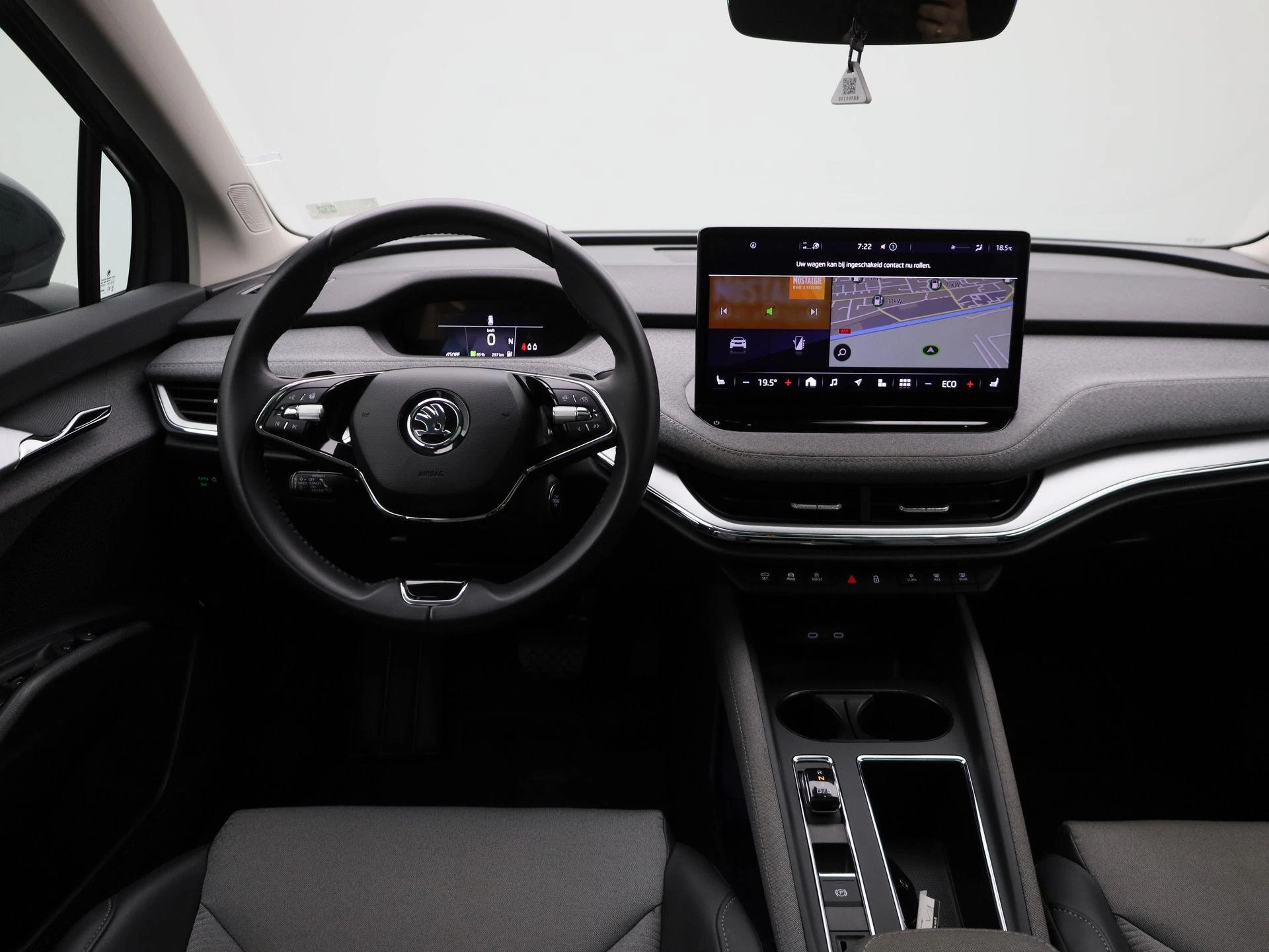 Škoda-Enyaq iV-image-6