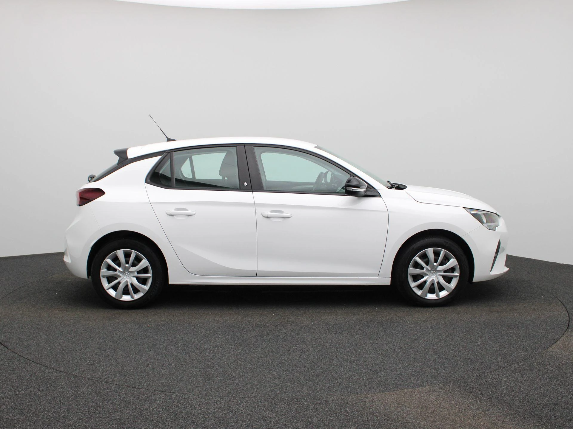 Opel-Corsa-e-image-5