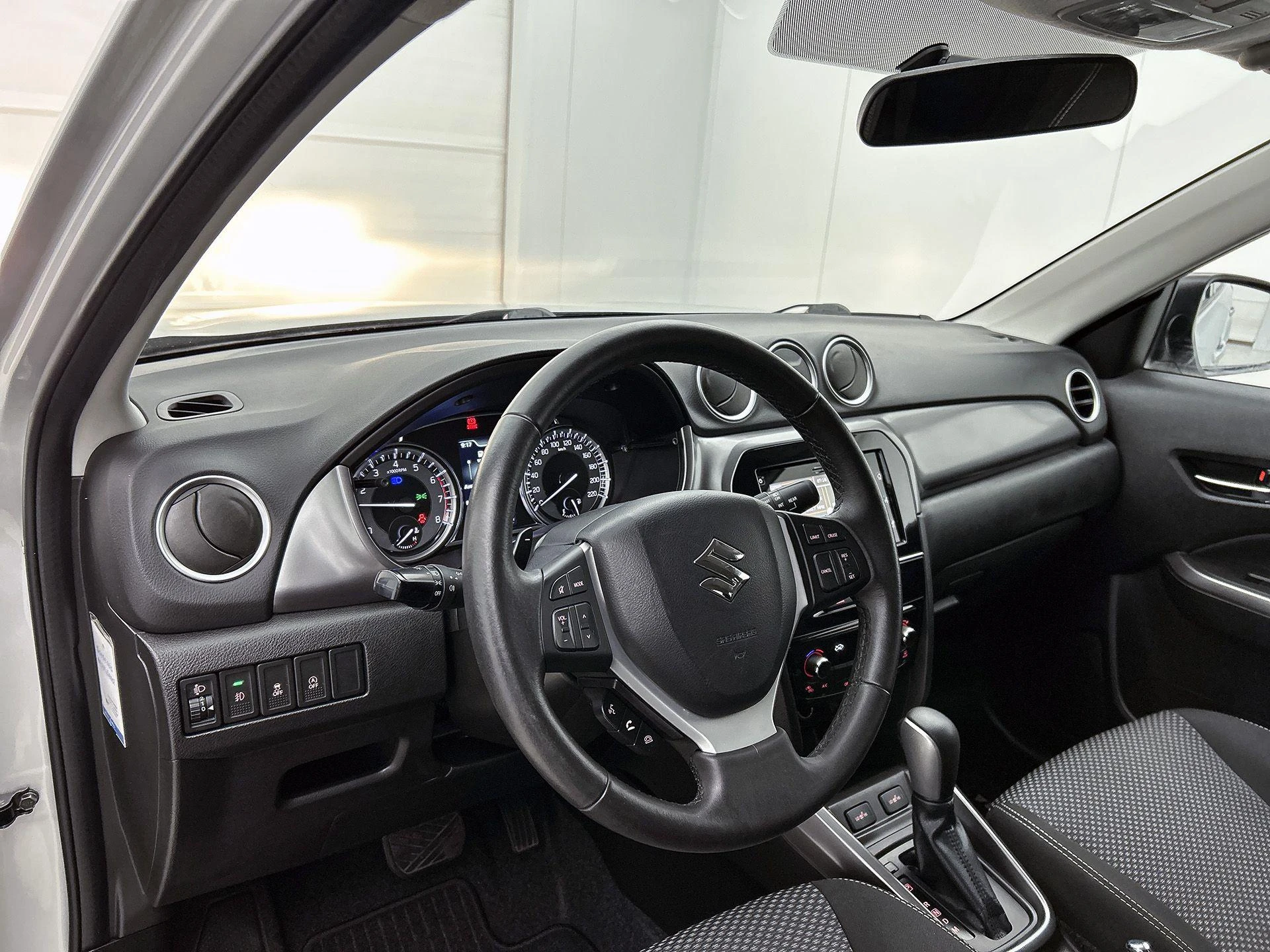 Suzuki-Vitara-image-18