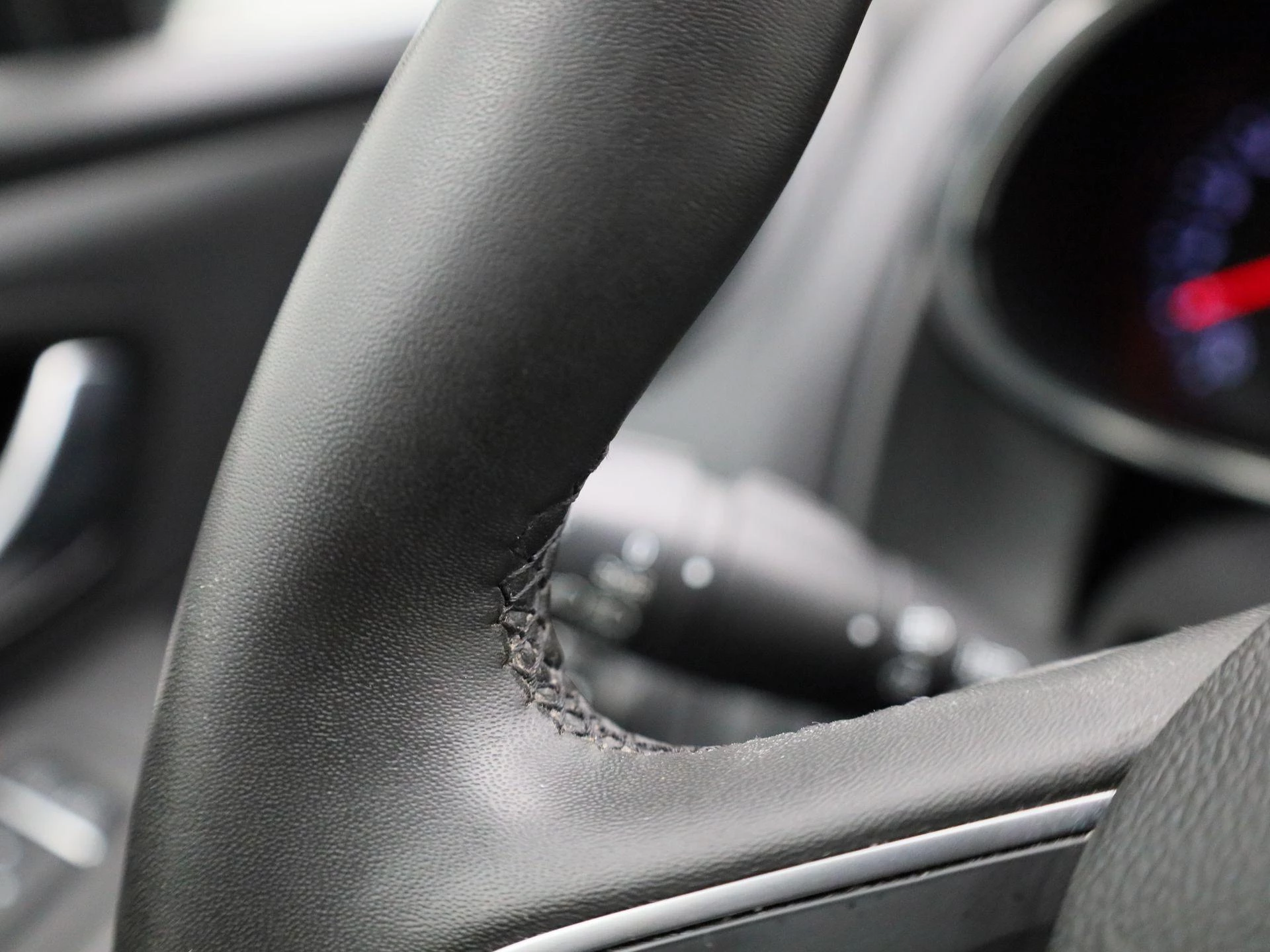 Renault-Clio-image-19