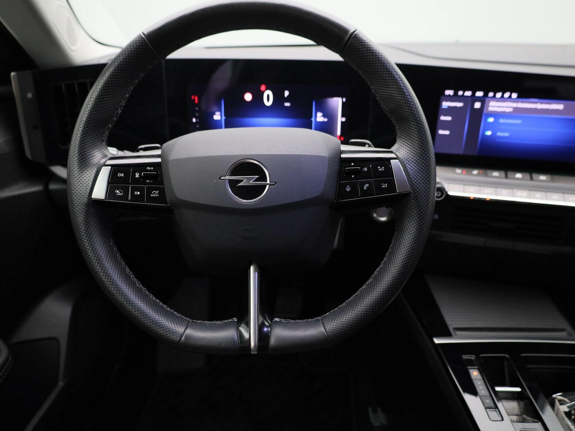 Opel-Astra-image-6