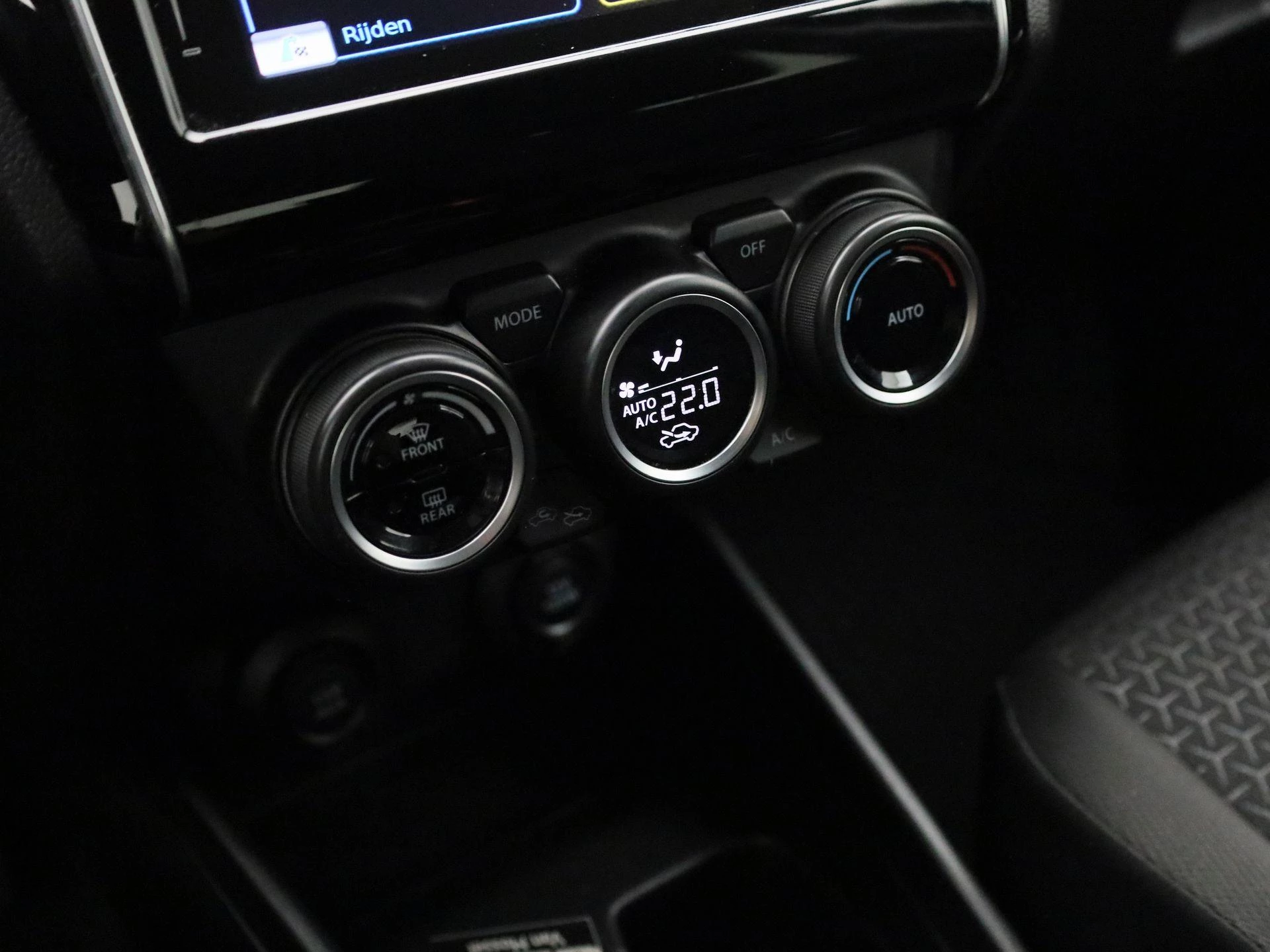 Suzuki-Swift-image-14