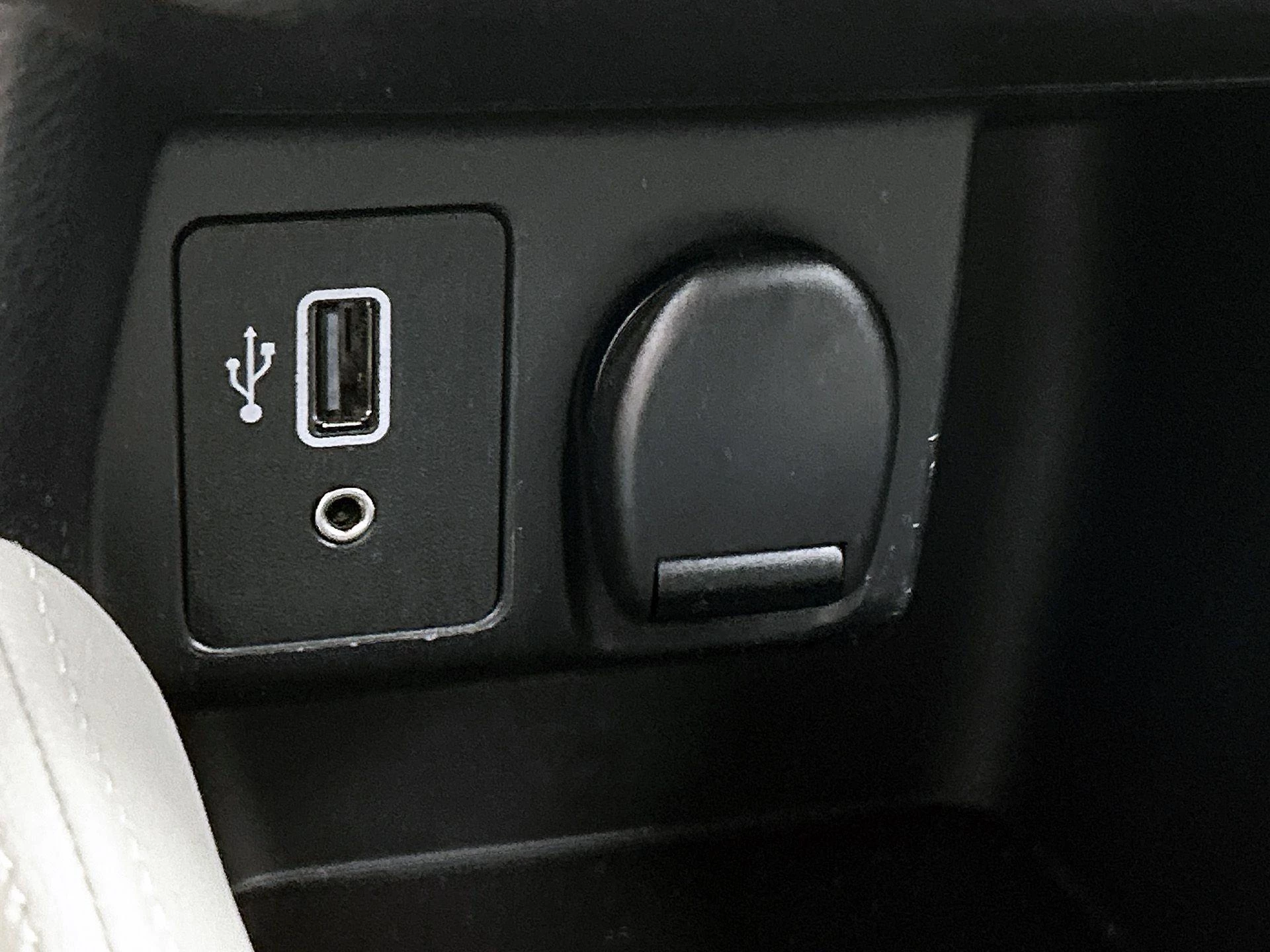 Nissan Micra 1.0 IG-T N-Connecta