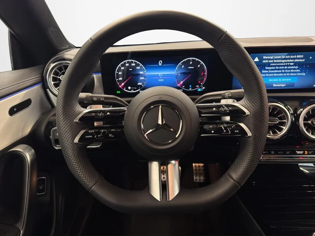 Mercedes-Benz-CLA 200 d-image-14