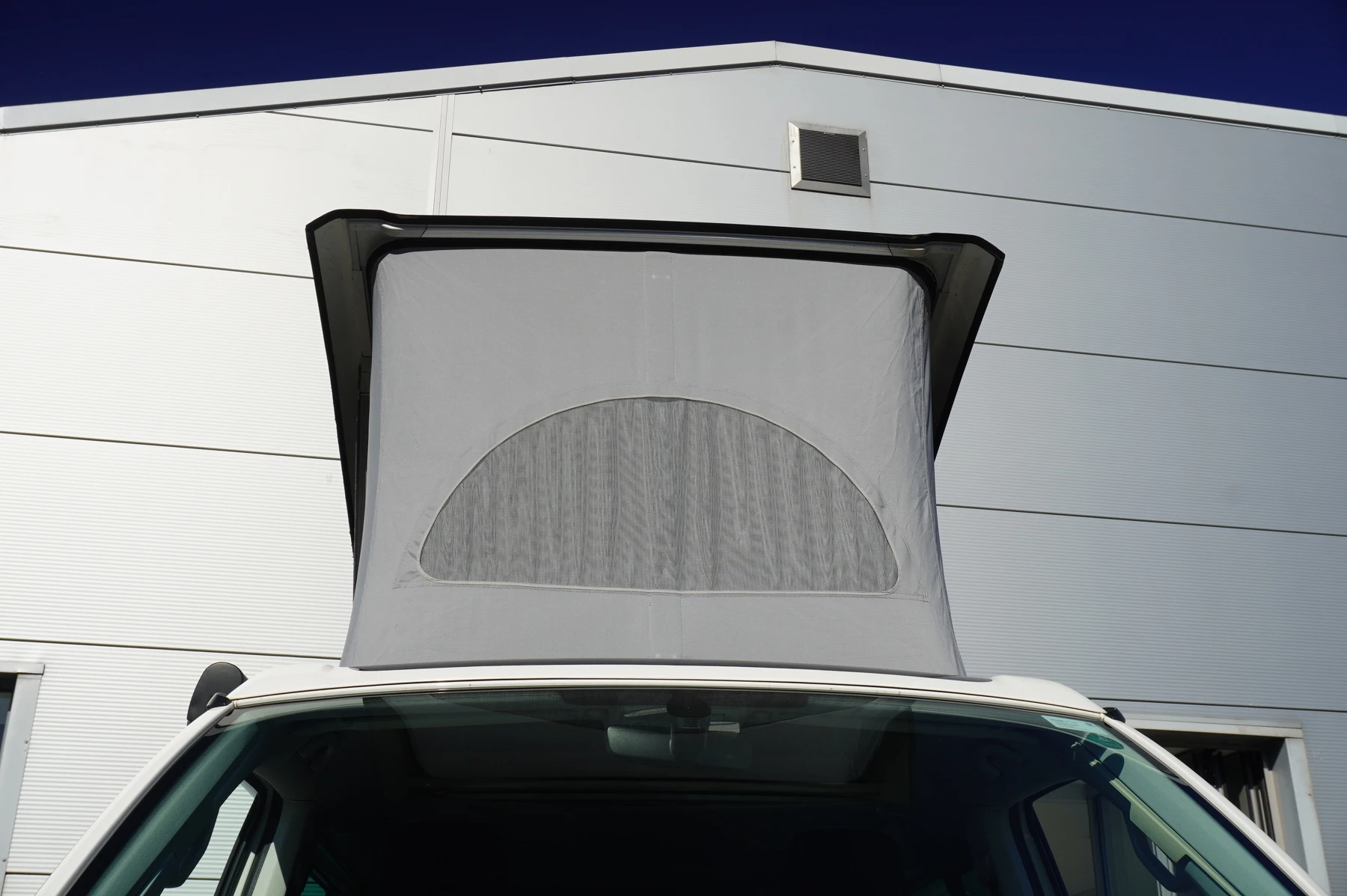 Volkswagen-California-image-51