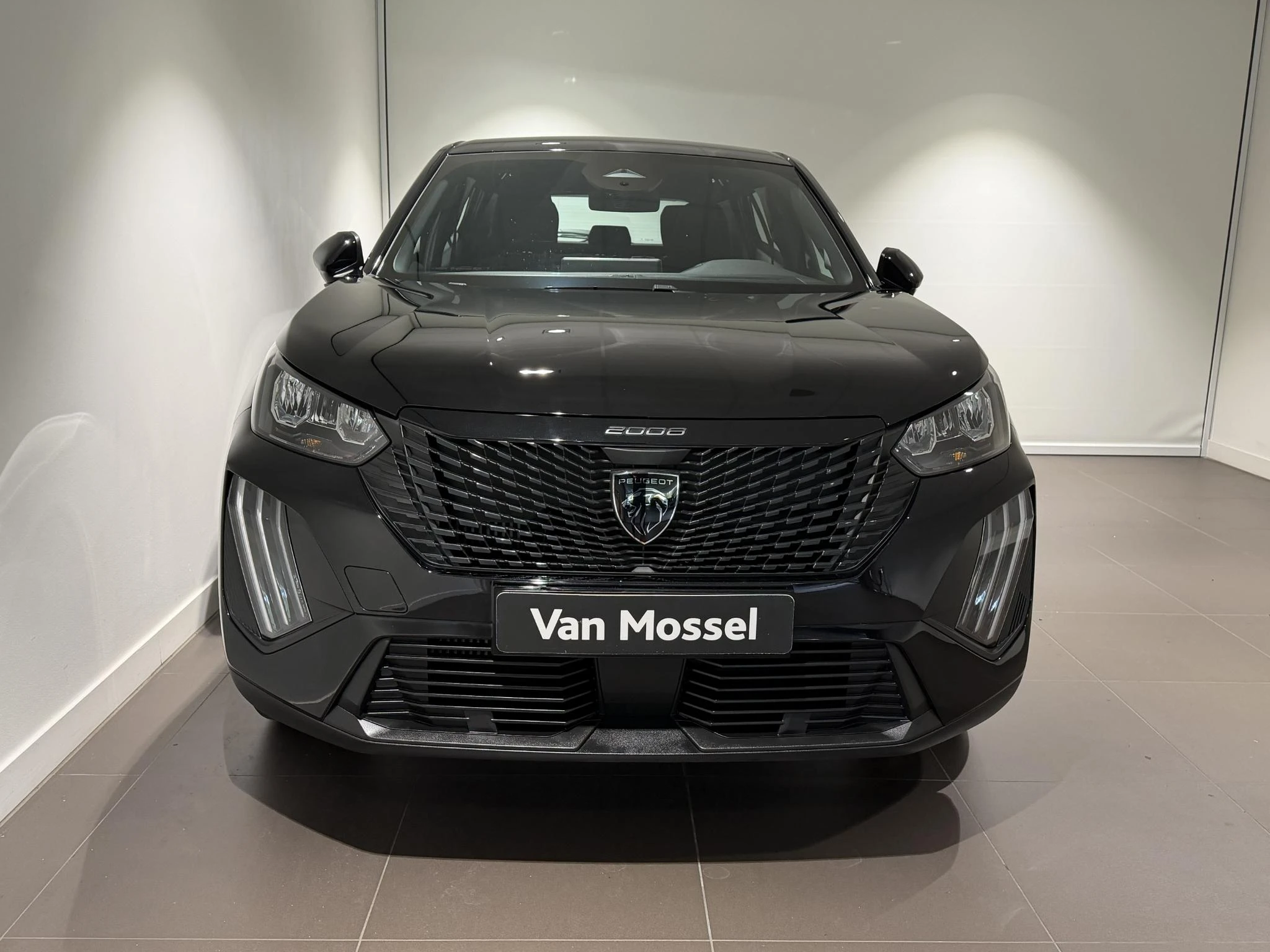 Peugeot-2008-image-2