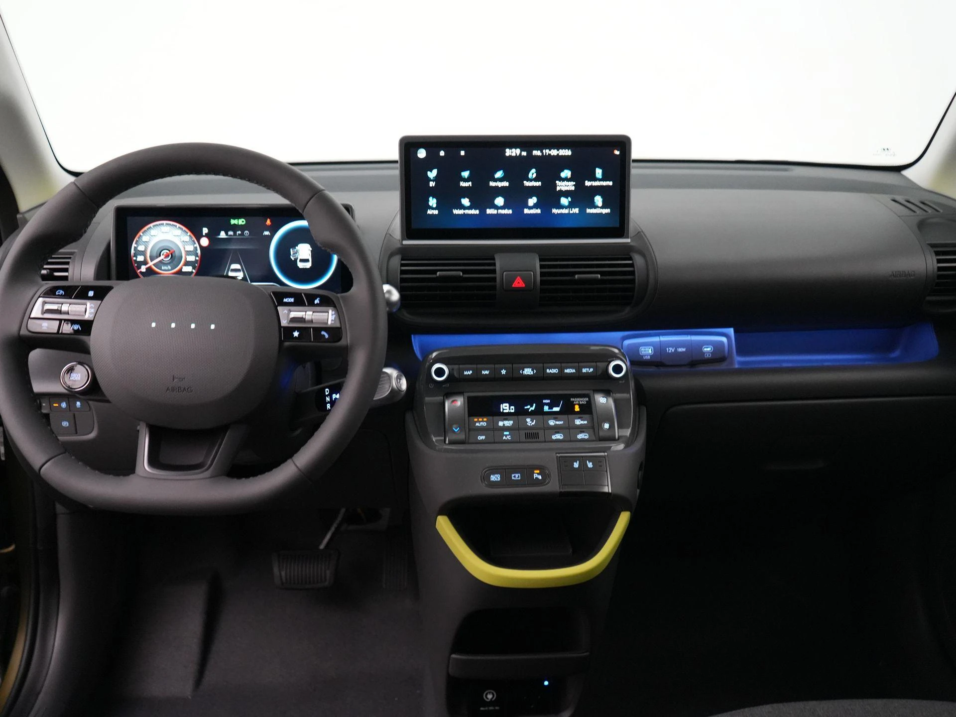 Hyundai-Inster-image-39