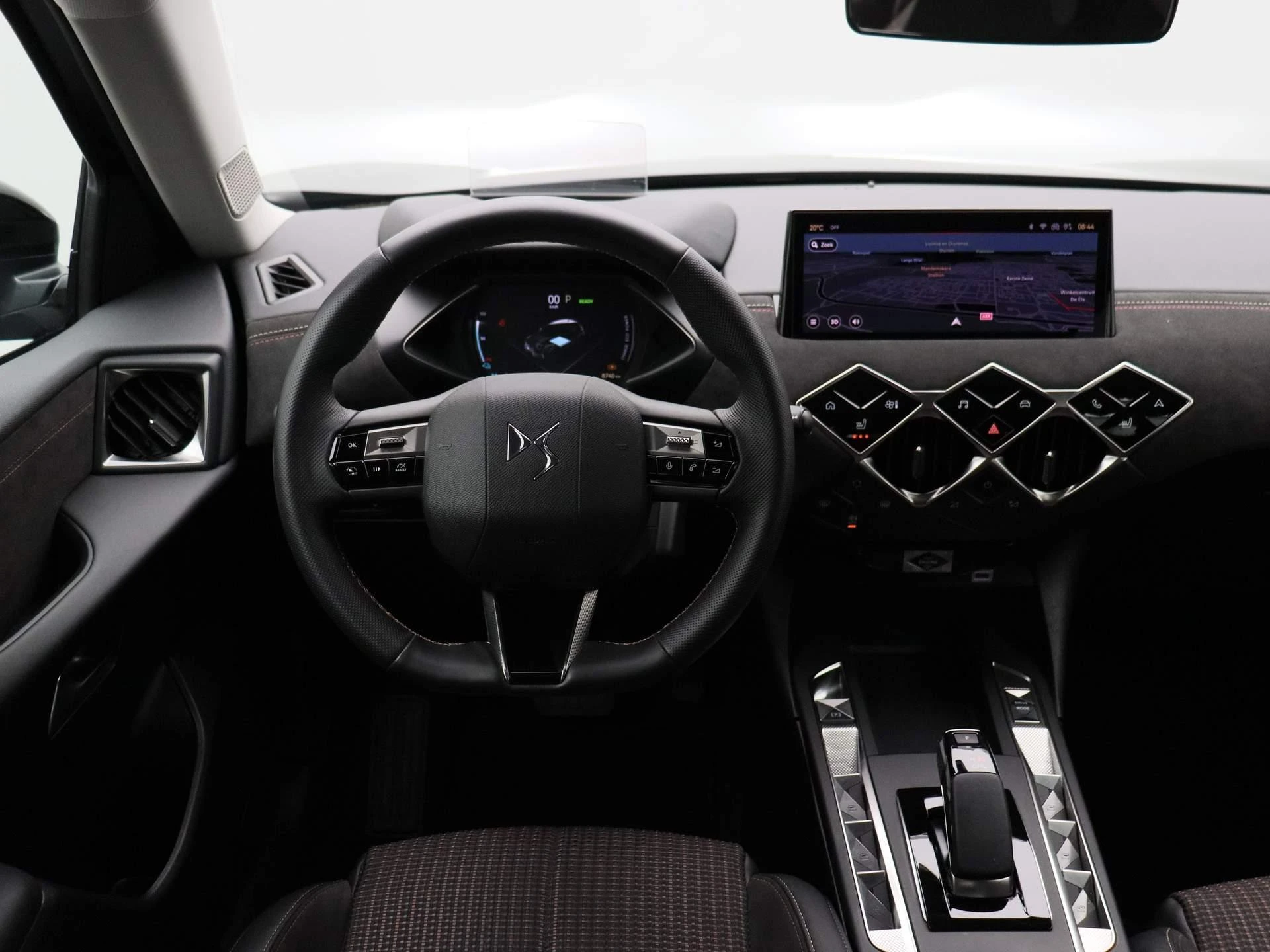 DS-DS 3-image-3