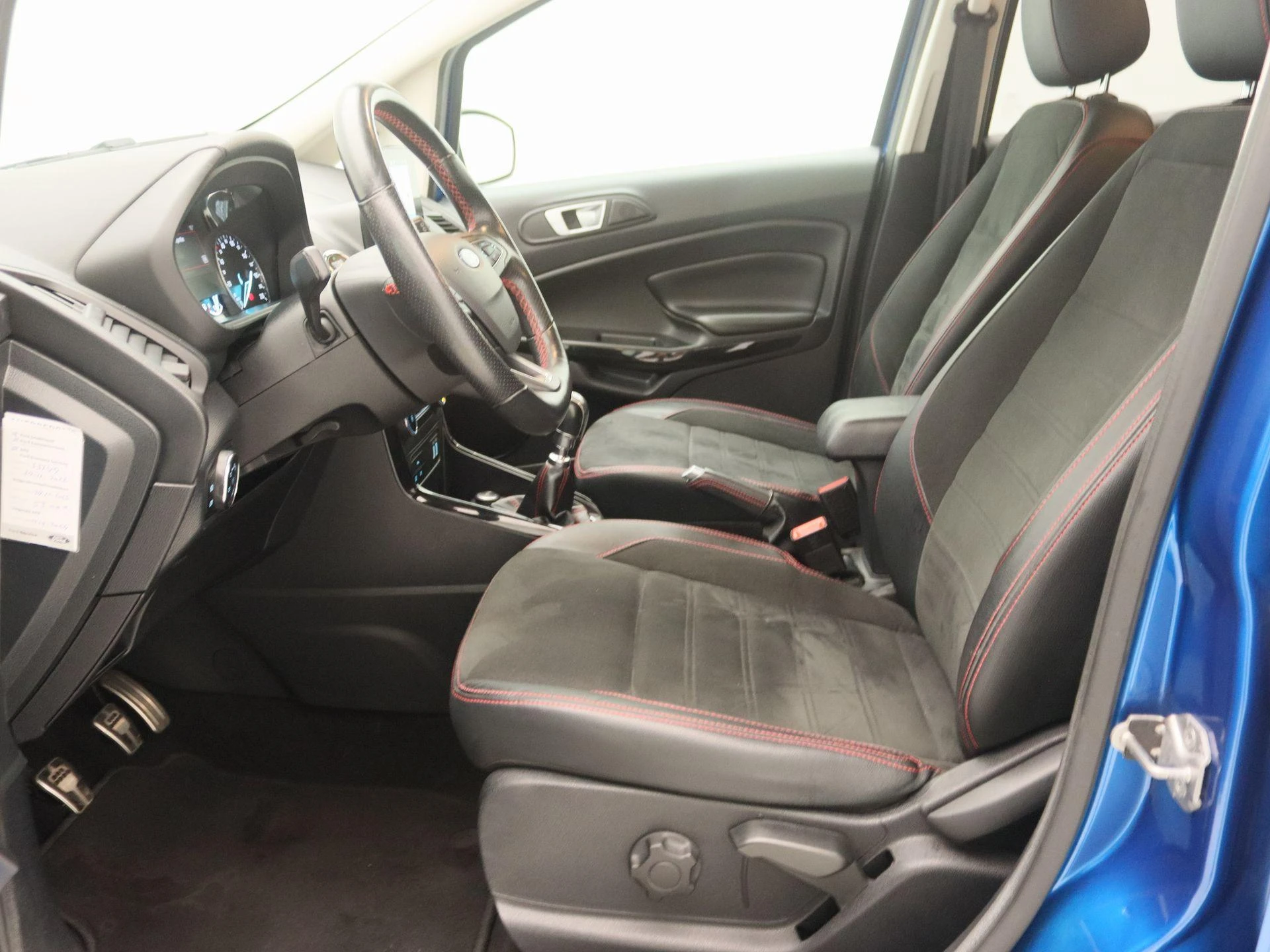 Ford-EcoSport-image-12