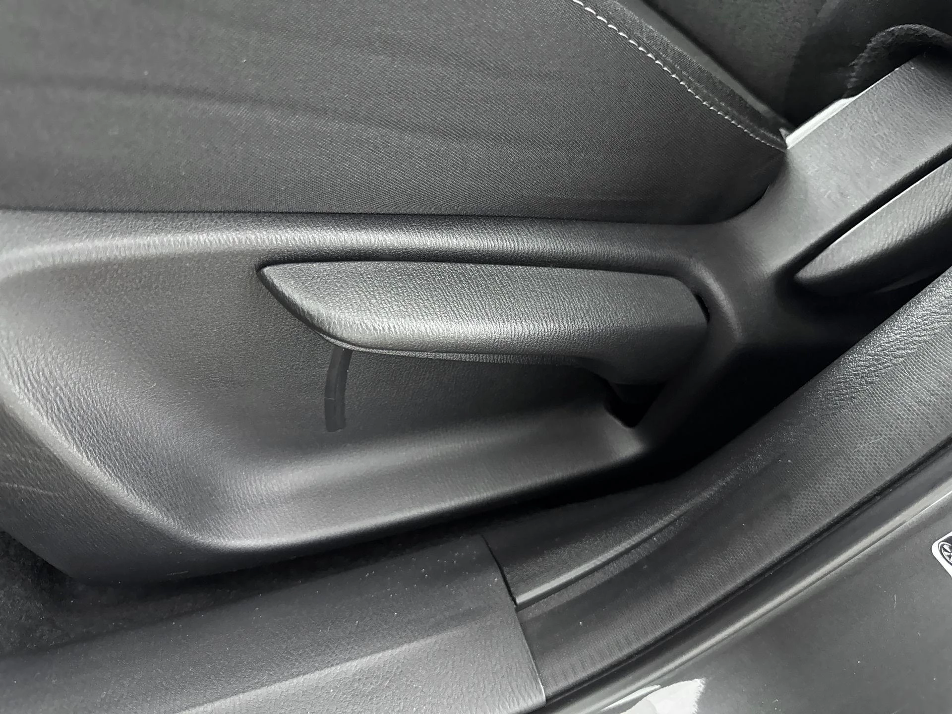 Mazda-2-image-17