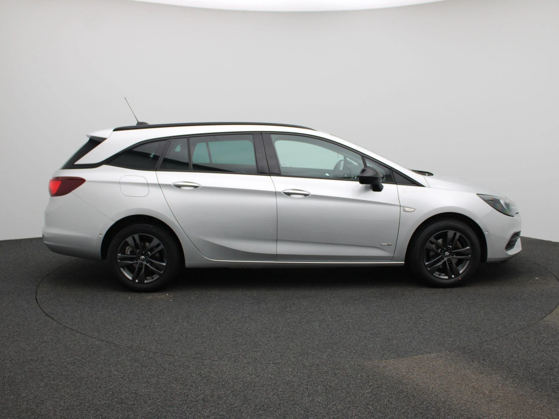 Opel Astra Sports Tourer 1.2 Design & Tech