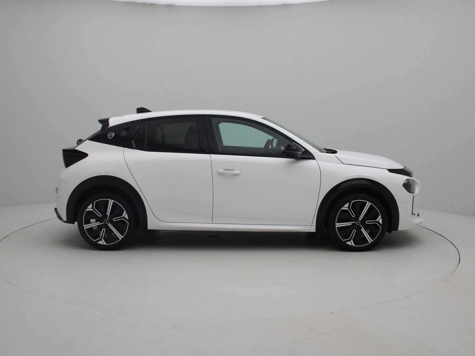 Lancia-Ypsilon-image-5