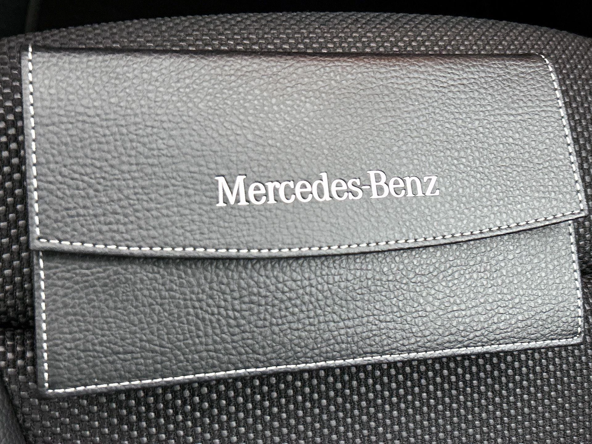 Mercedes-Benz-GLC-image-30