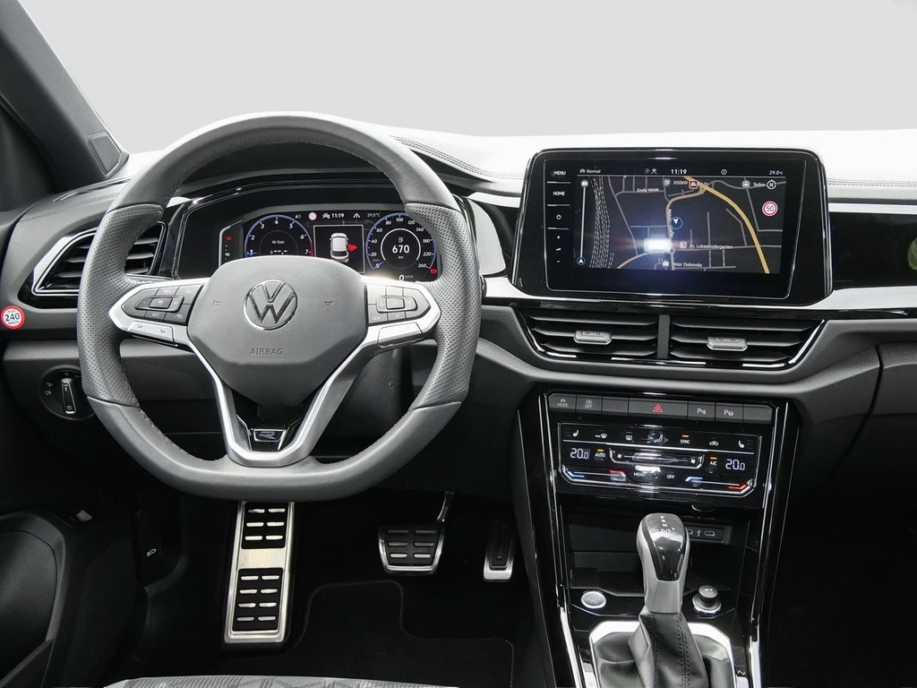 Volkswagen-T-Roc-image-12