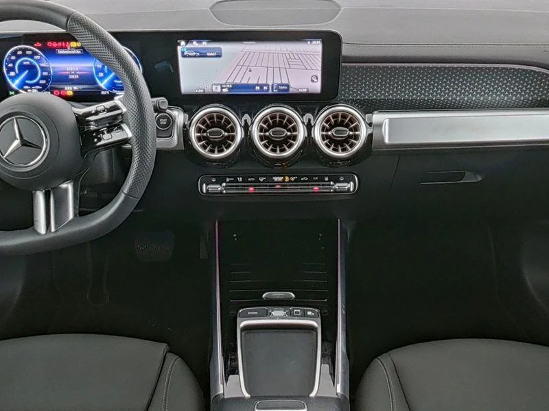 Mercedes-Benz-EQB-image-3