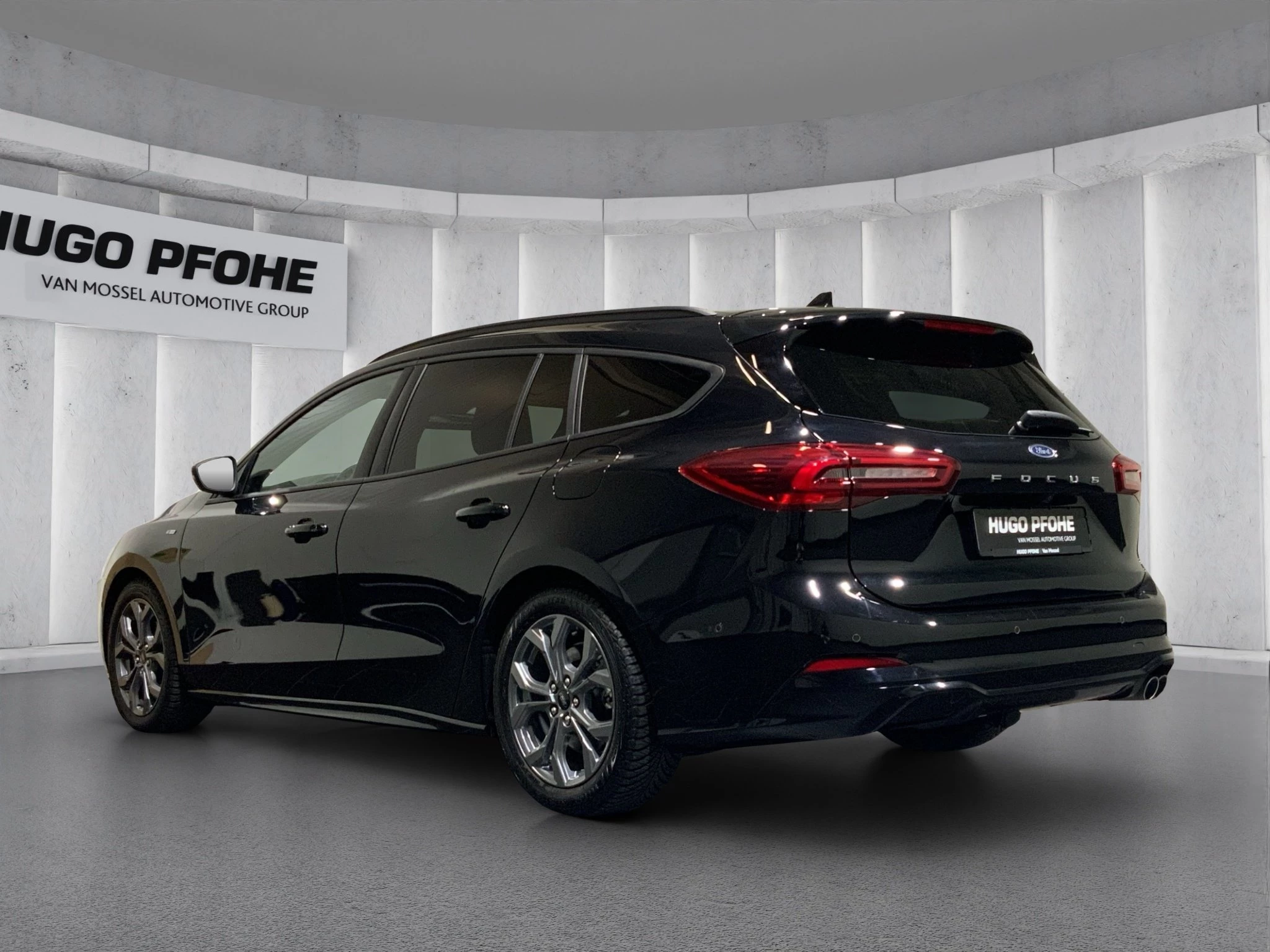 Ford Focus ST-Line X Turnier Aut.*AHK*ACC*HUD*KAM*NAVI*WINTER-PKT.