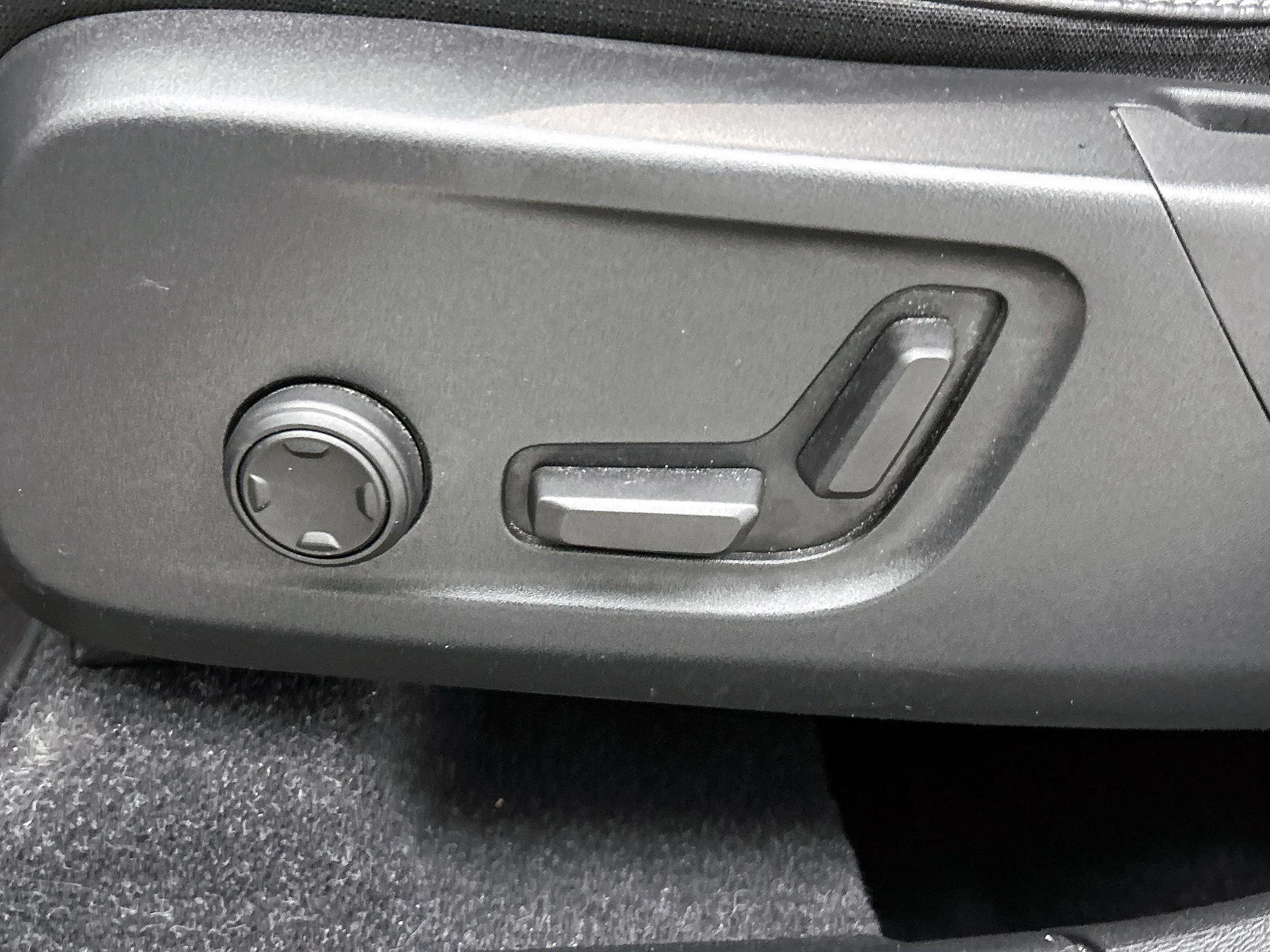 Volvo-XC40-image-25