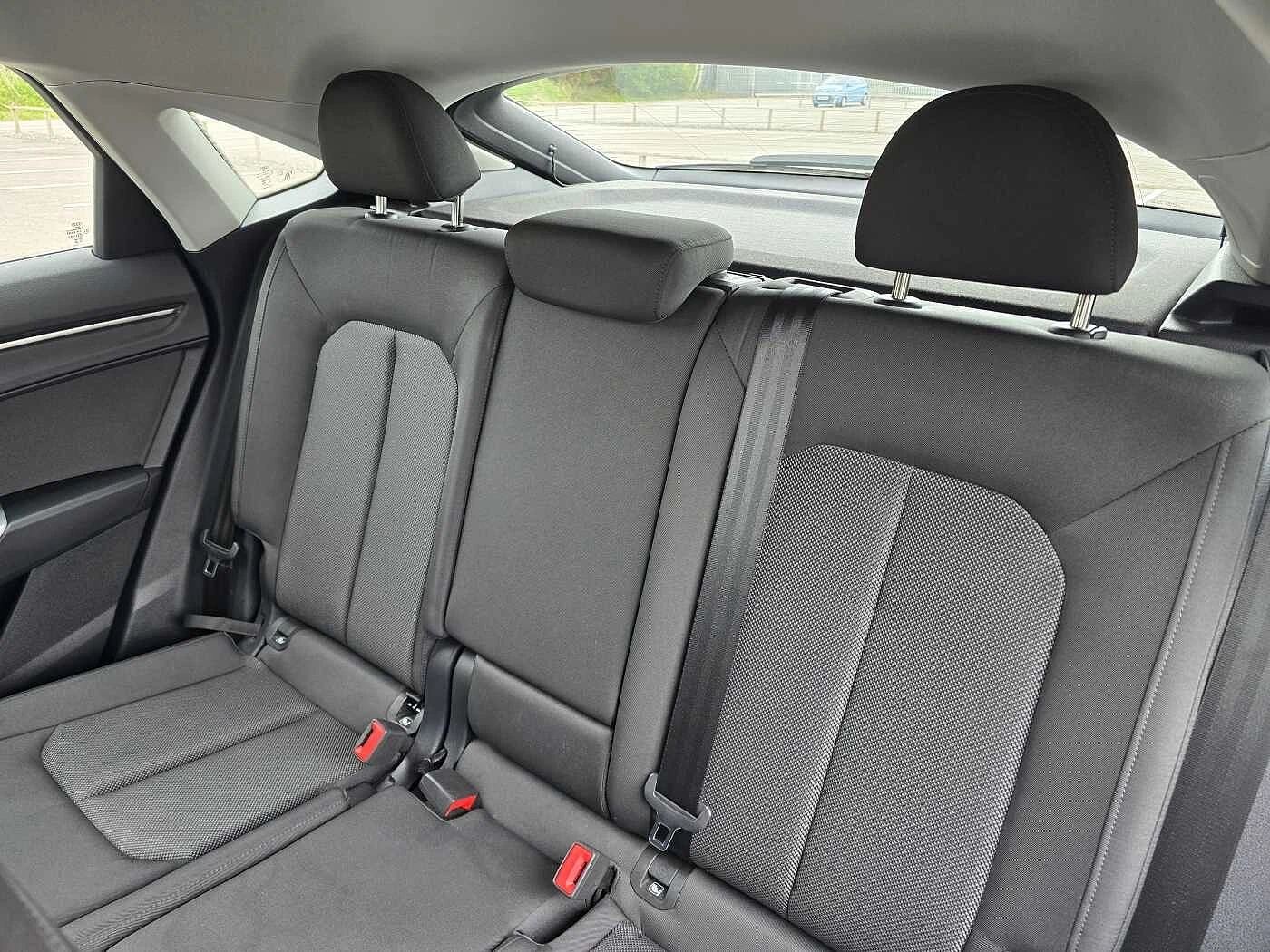 Audi-Q3-image-44