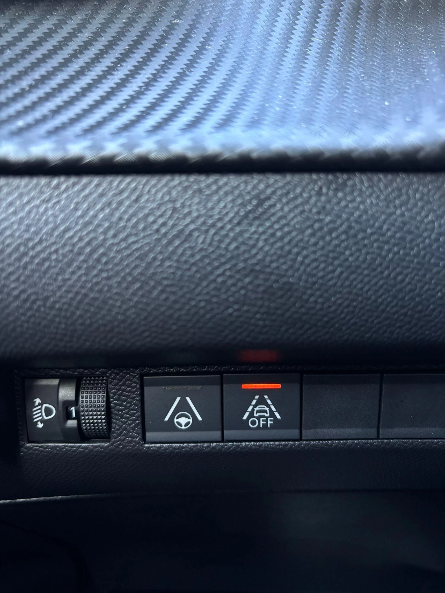 Peugeot-e-208-image-13