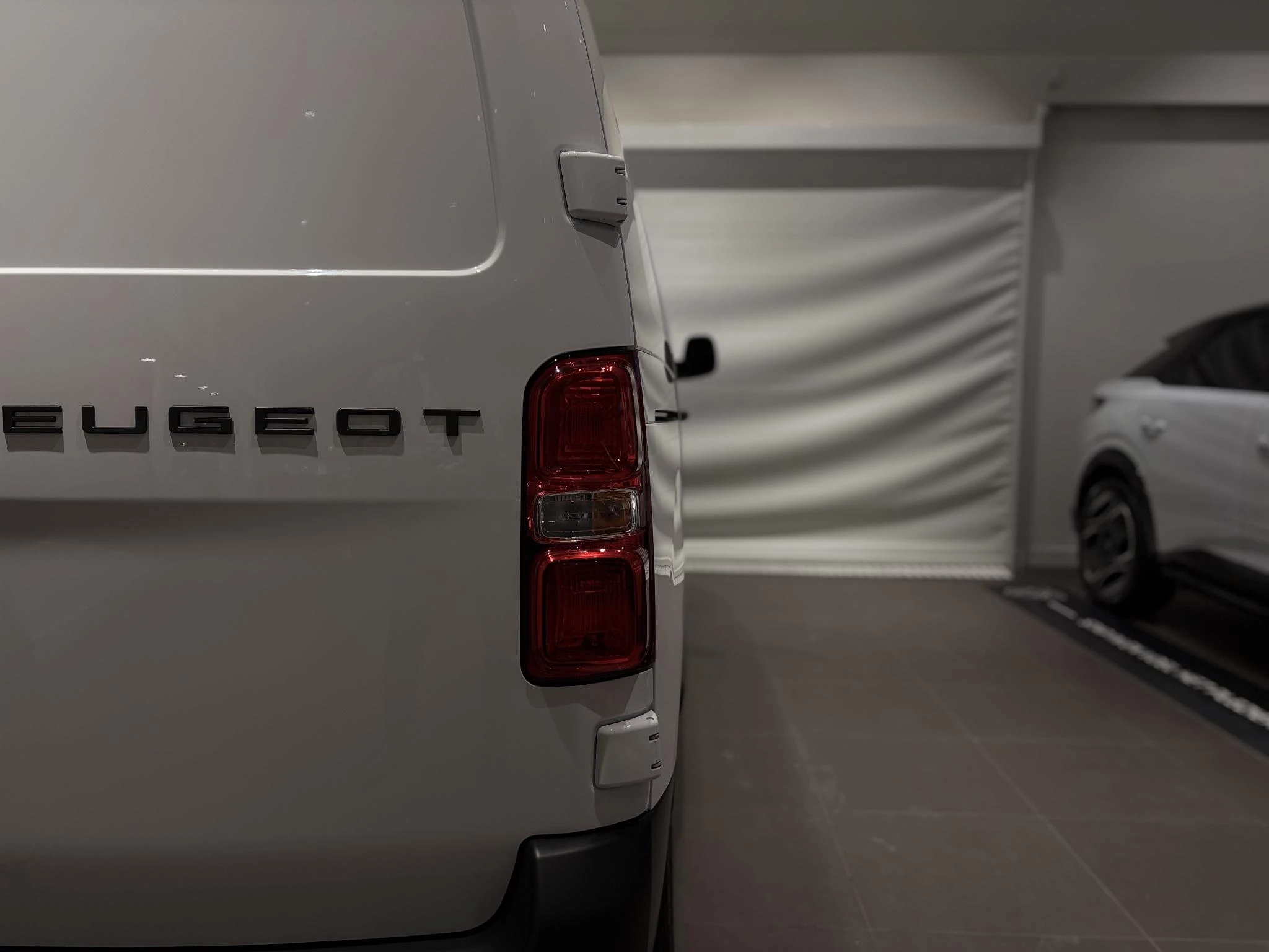 Peugeot-Expert-image-18