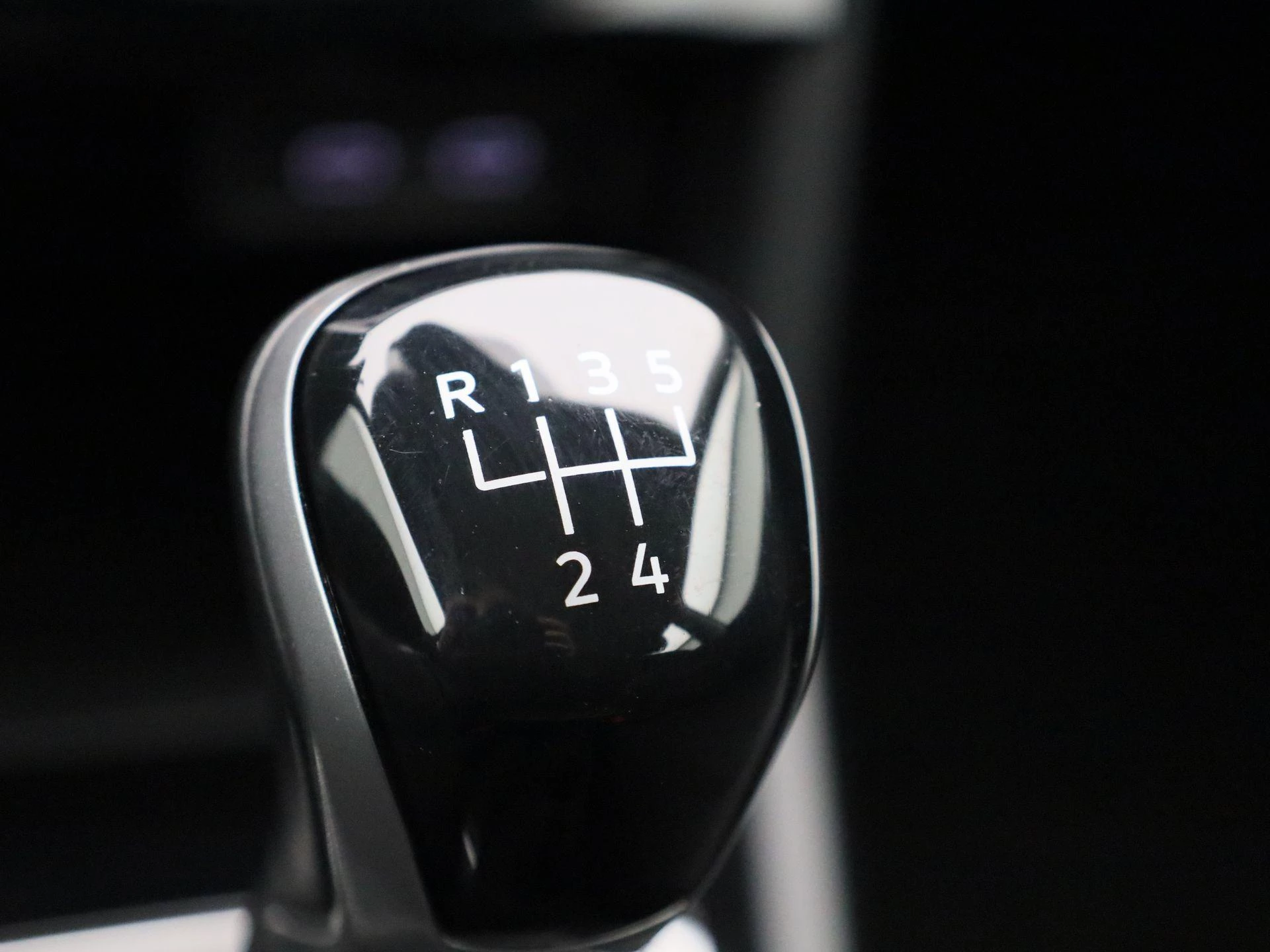 Volkswagen-T-Cross-image-25