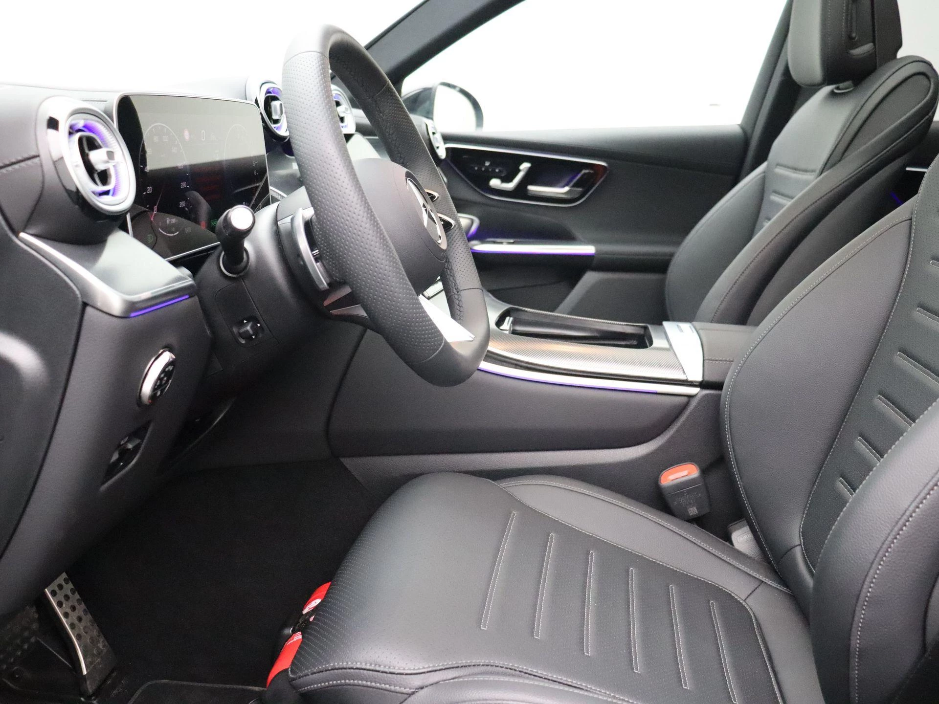 Mercedes-Benz GLC SUV 300 e AMG Line + AIRMATIC + BURMESTER + PANO + HEAD UP + LEDER +