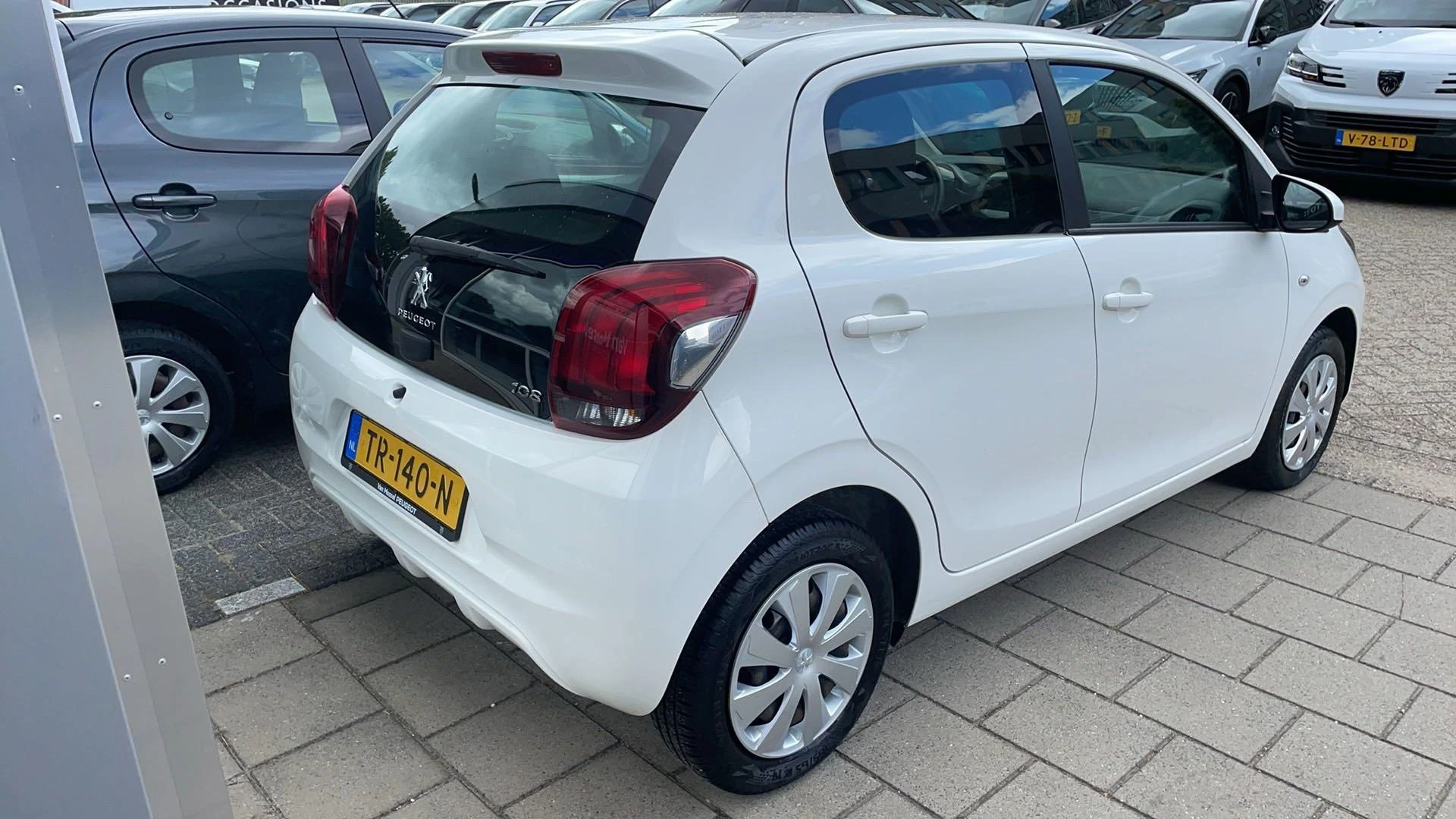 Peugeot-108-image-6