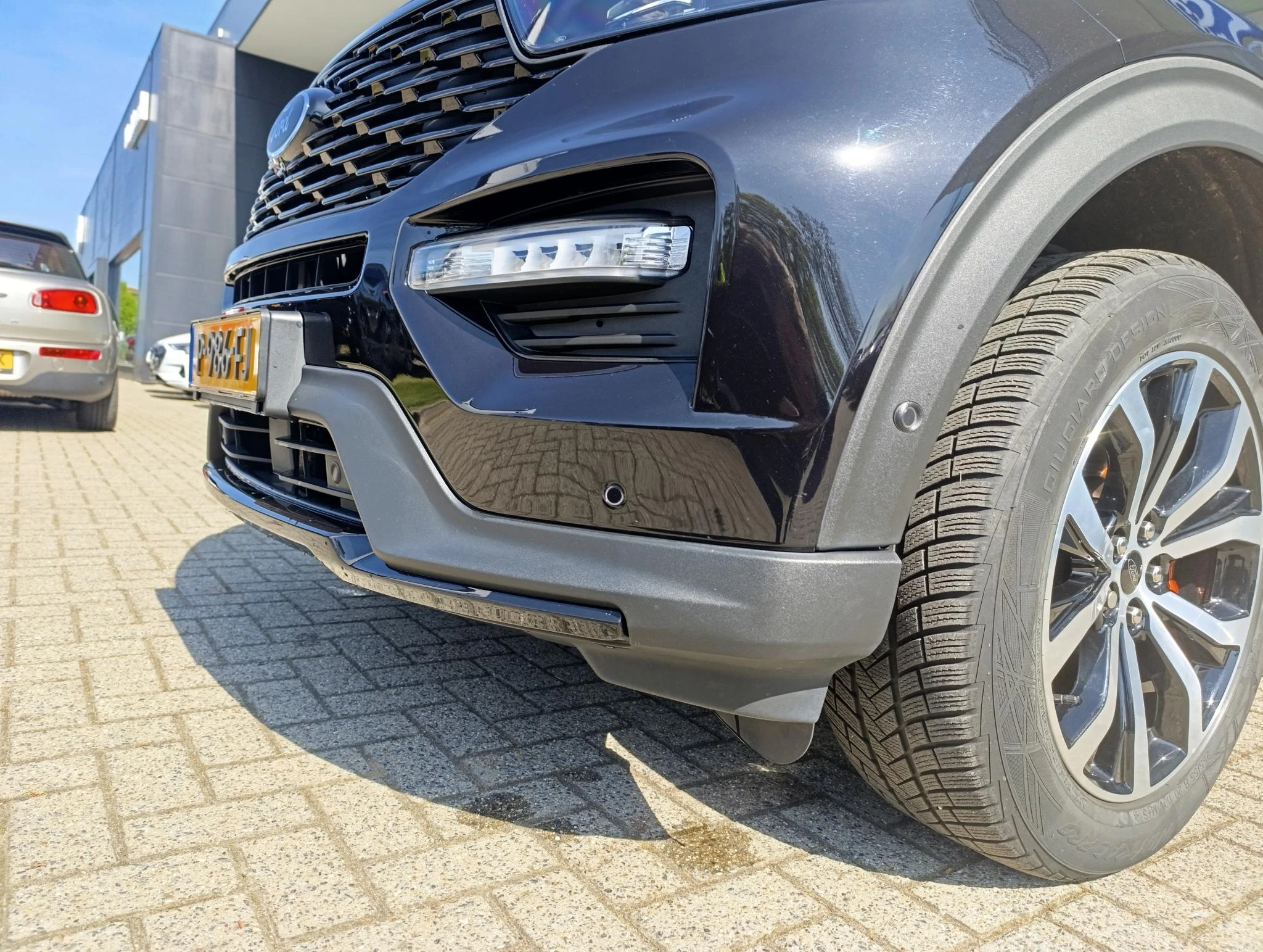 Ford-Explorer-image-7
