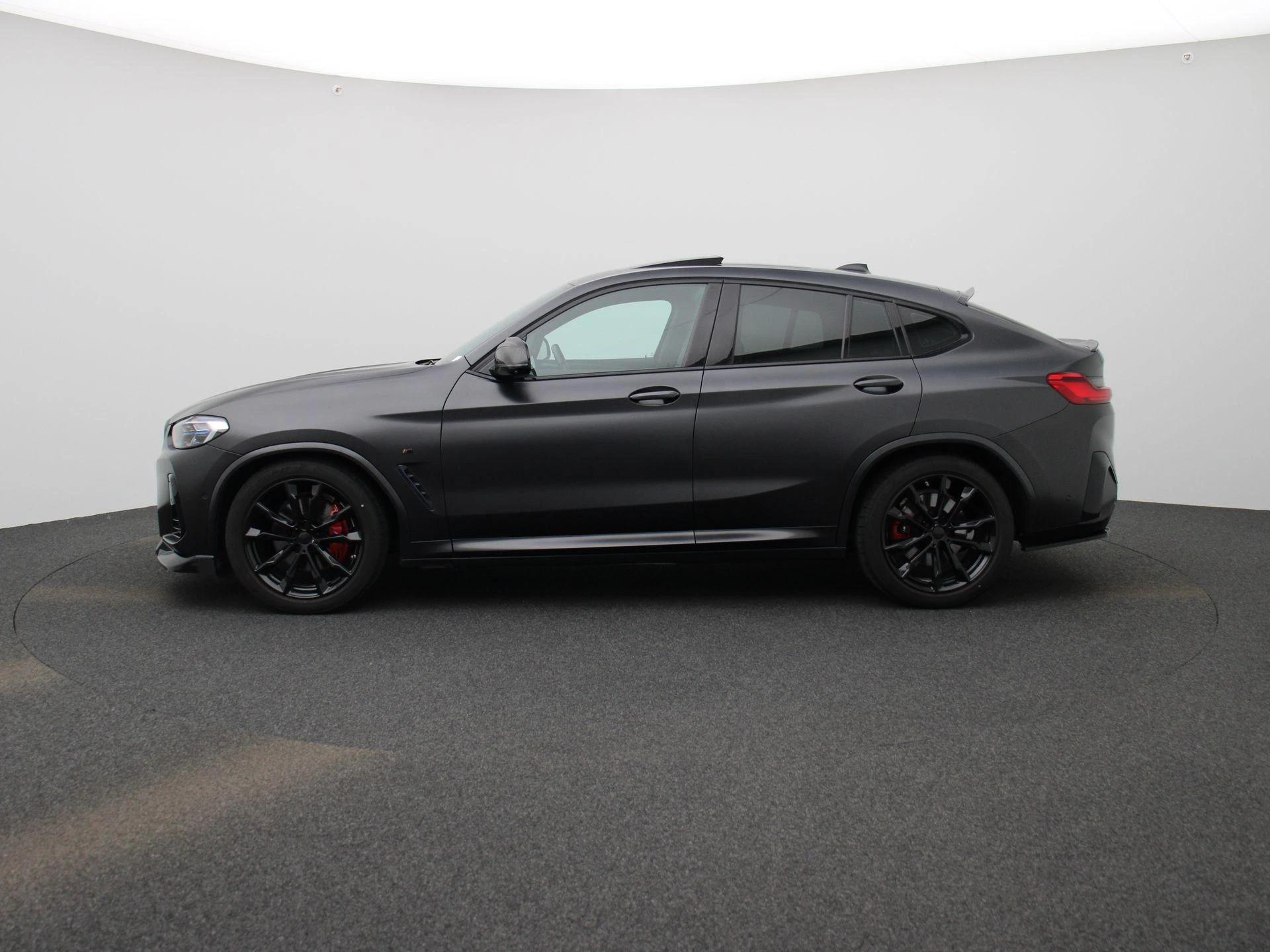 BMW-X4-image-3