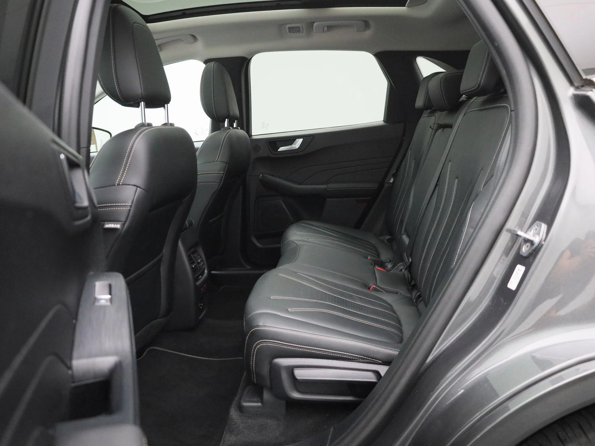 Ford-Kuga-image-11