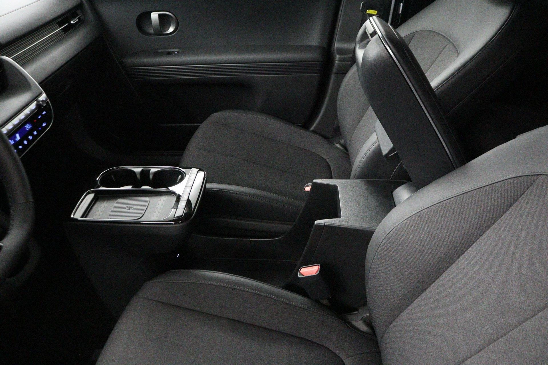 Hyundai-IONIQ 5-image-60