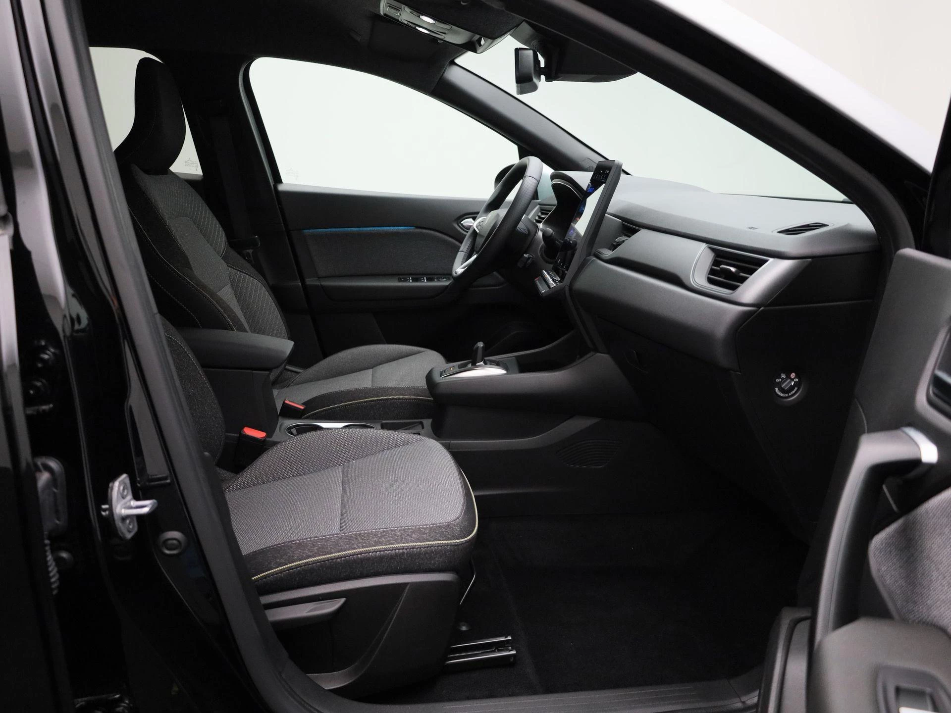Renault-Captur-image-34