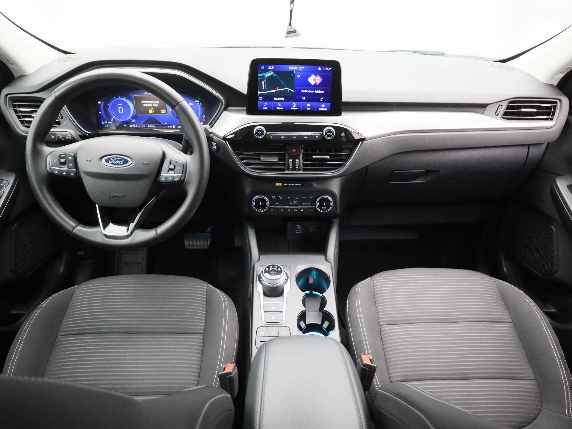 Ford-Kuga-image-7