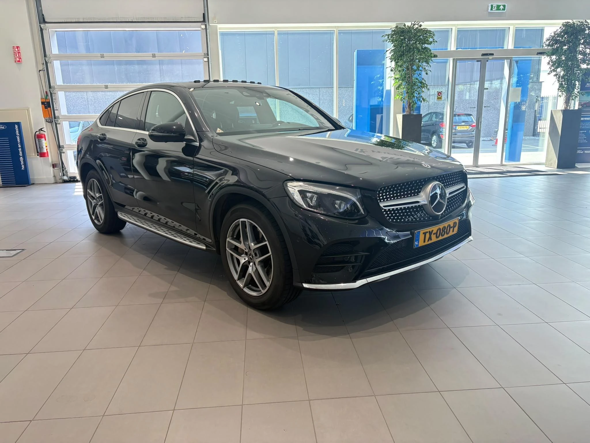 Mercedes-Benz-GLC-image-6