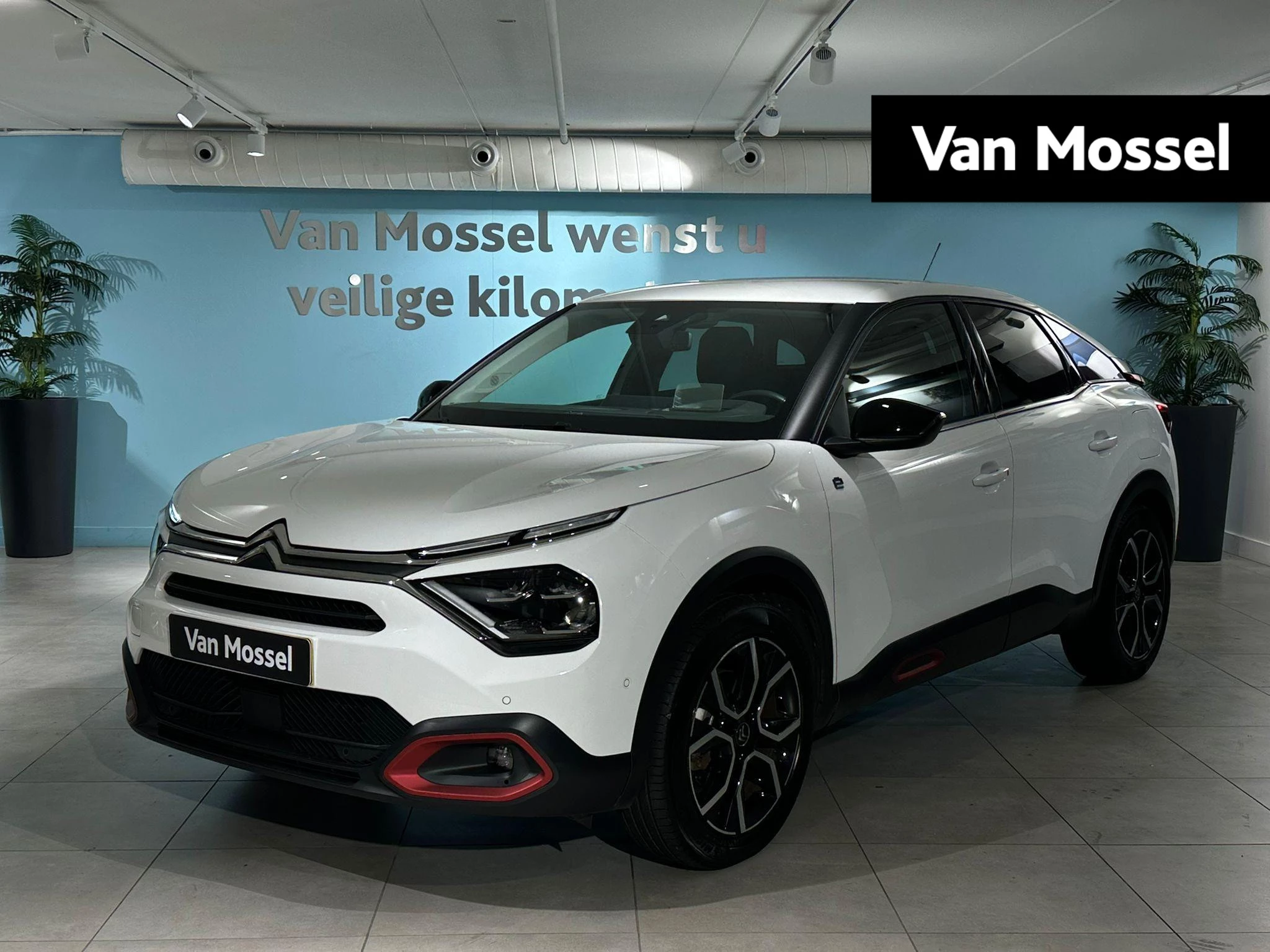 Citroën-ë-C4-image-0