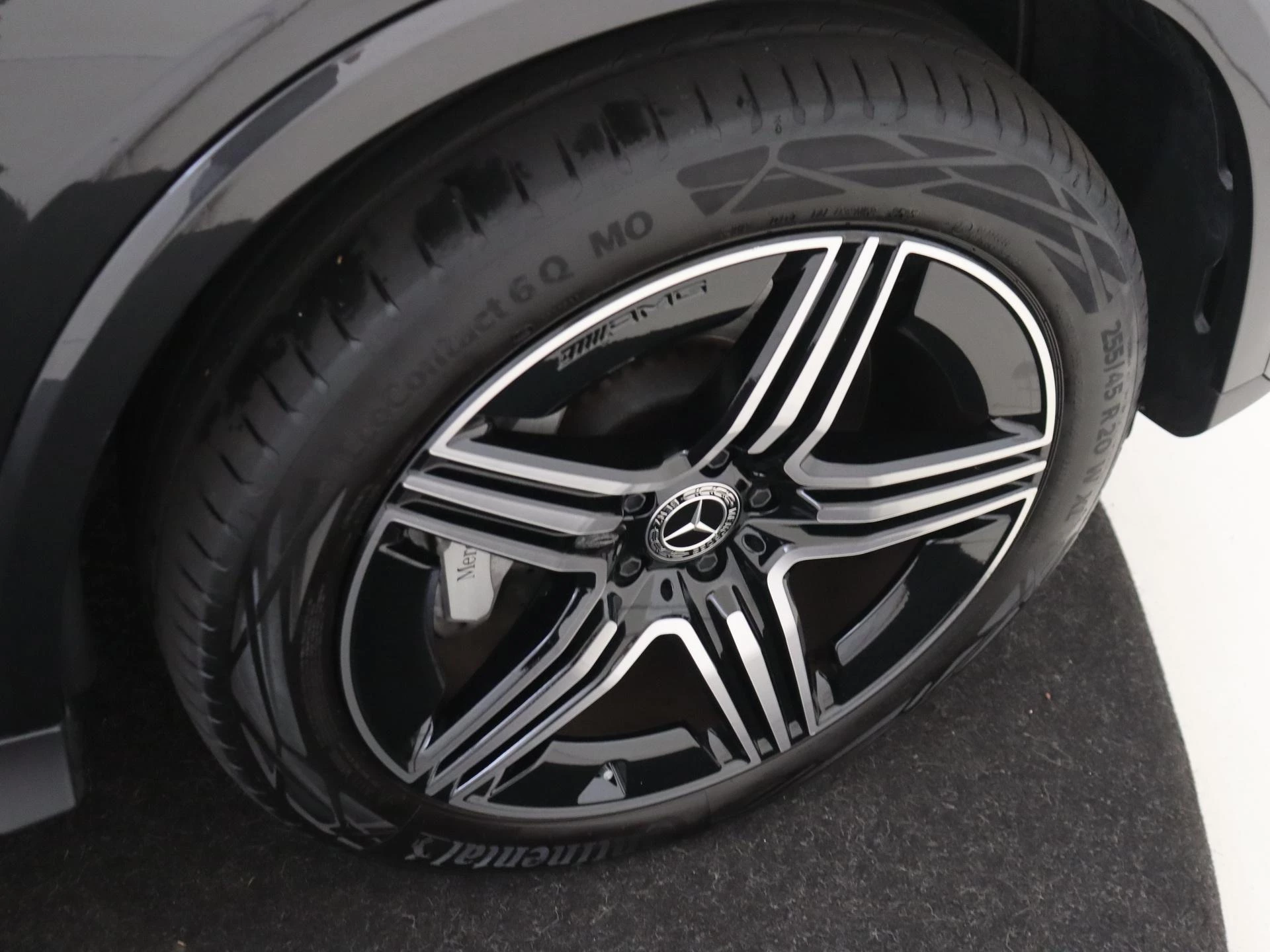 Mercedes-Benz-GLC-image-9
