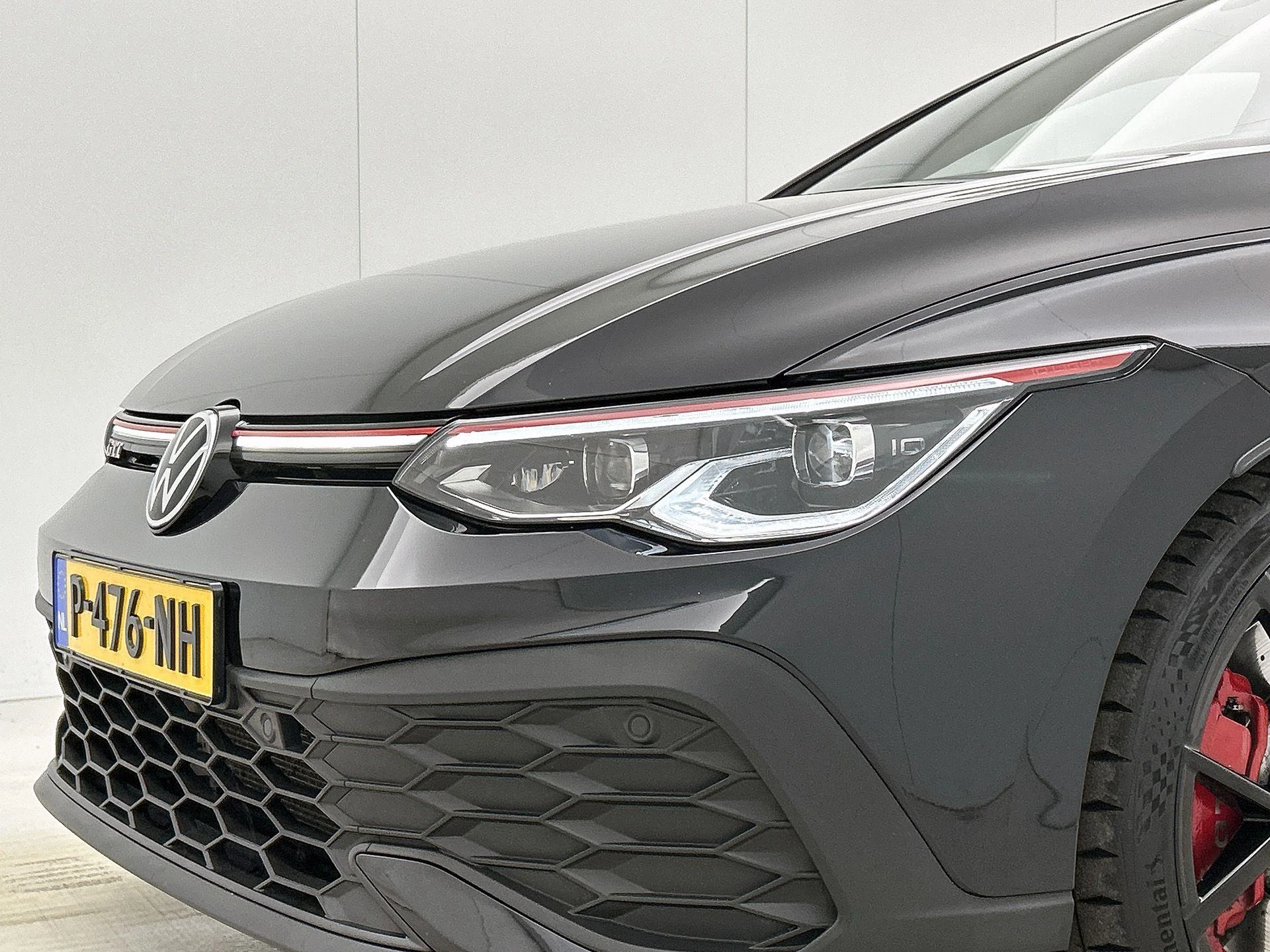 Volkswagen-Golf-image-36