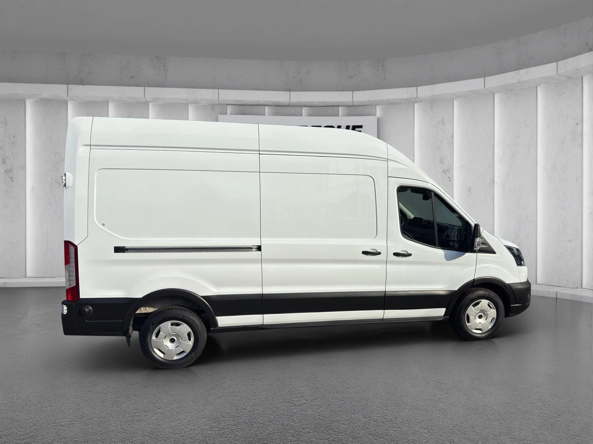 Ford-Transit-image-18