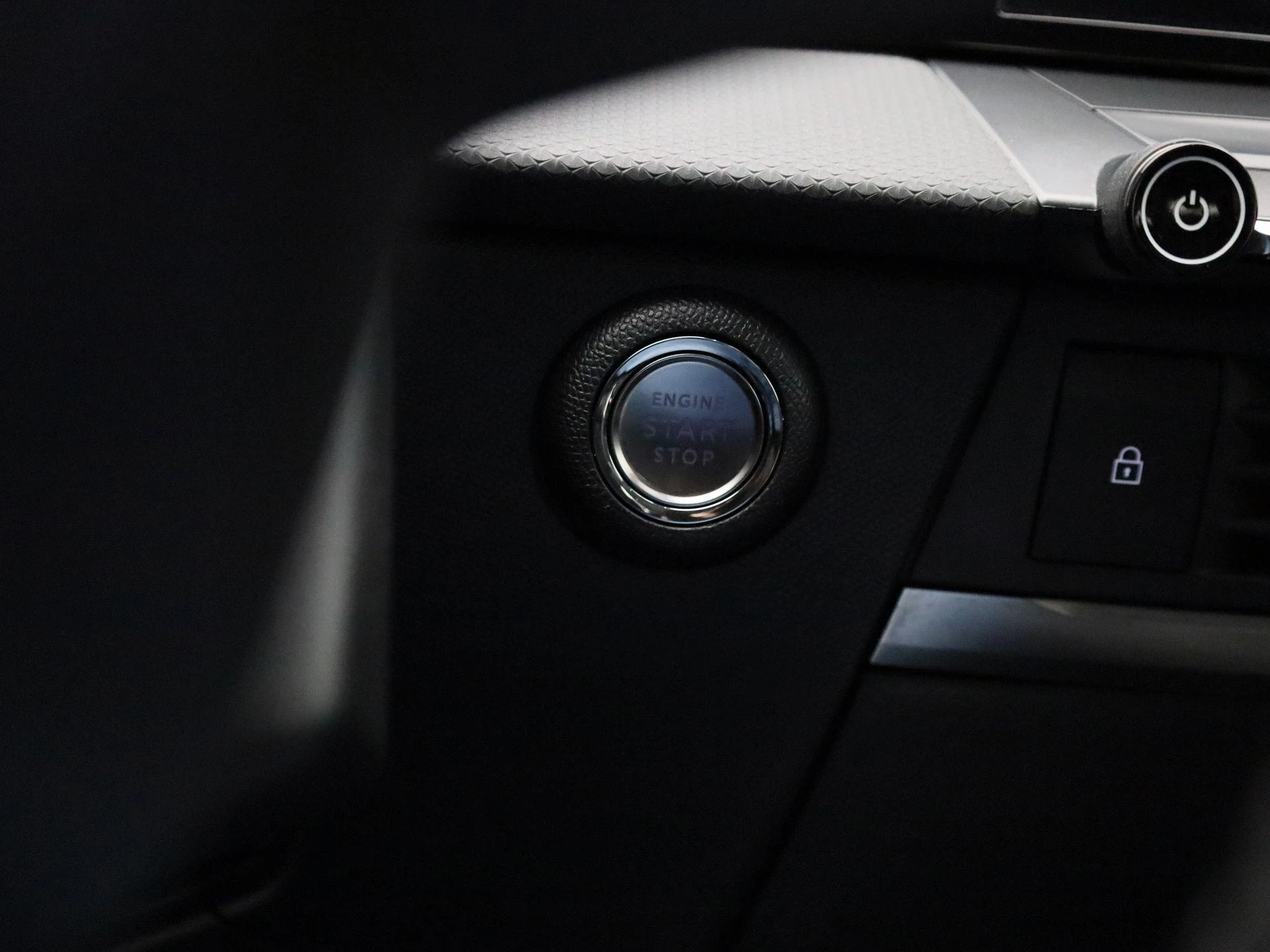Opel-Astra-image-23