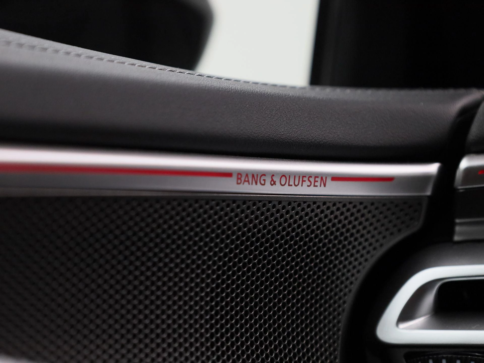 Audi A5 Avant 2.0 e-hybrid quattro S edition Competition
