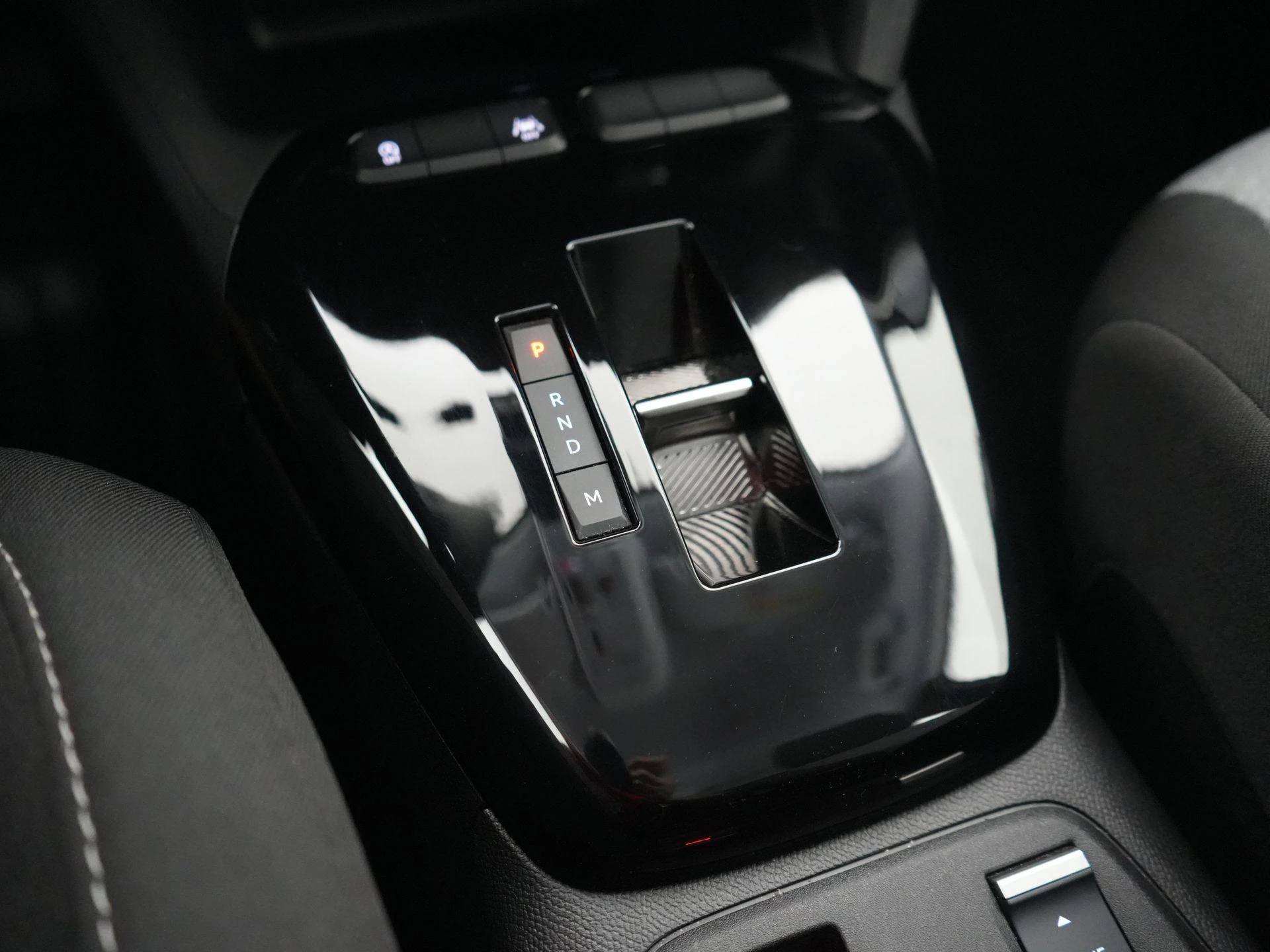Opel-Corsa-image-9